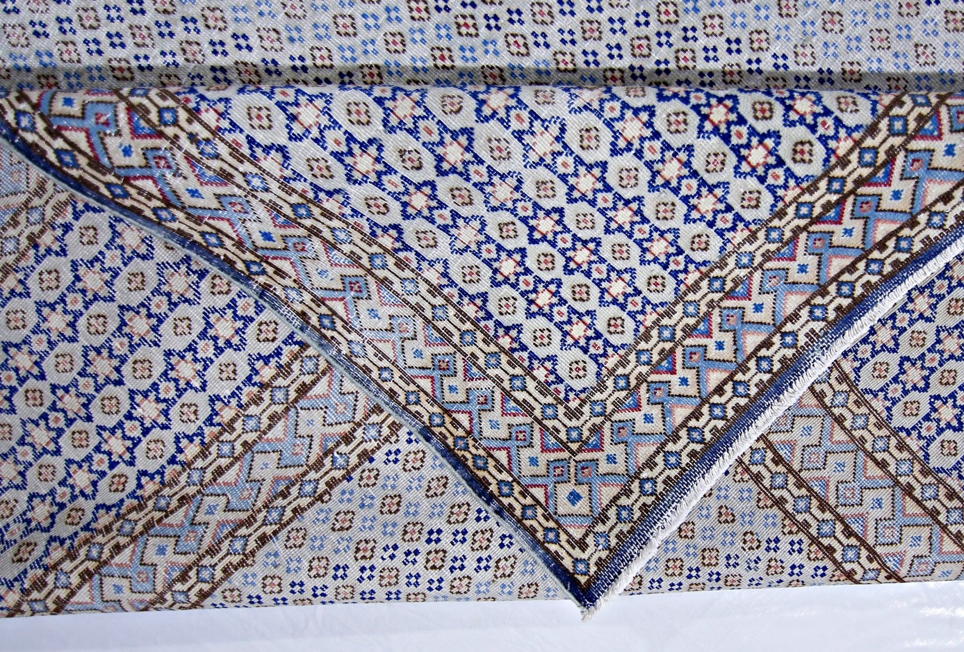Handmade Vintage Persian Kerman Rug | 364 x 286 cm | 11'11" x 9'5" - Najaf Rugs & Textile