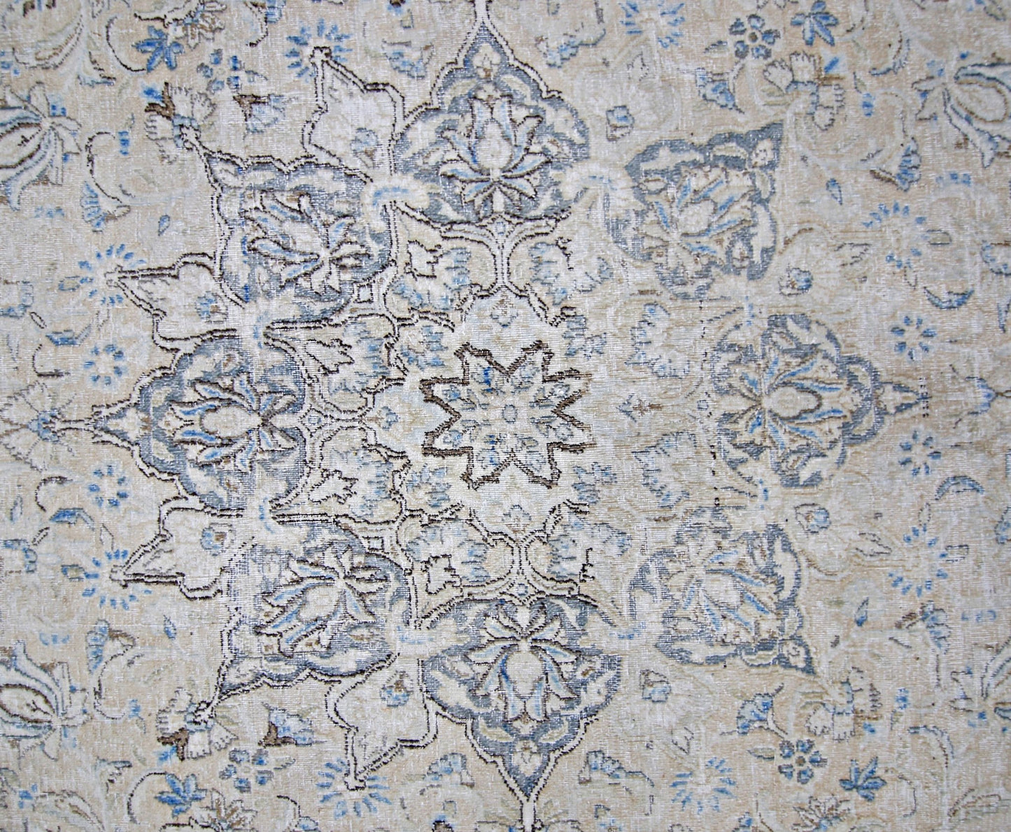 Handmade Vintage Persian Kerman Rug | 370 x 269 cm | 12'2" x 8'10" - Najaf Rugs & Textile