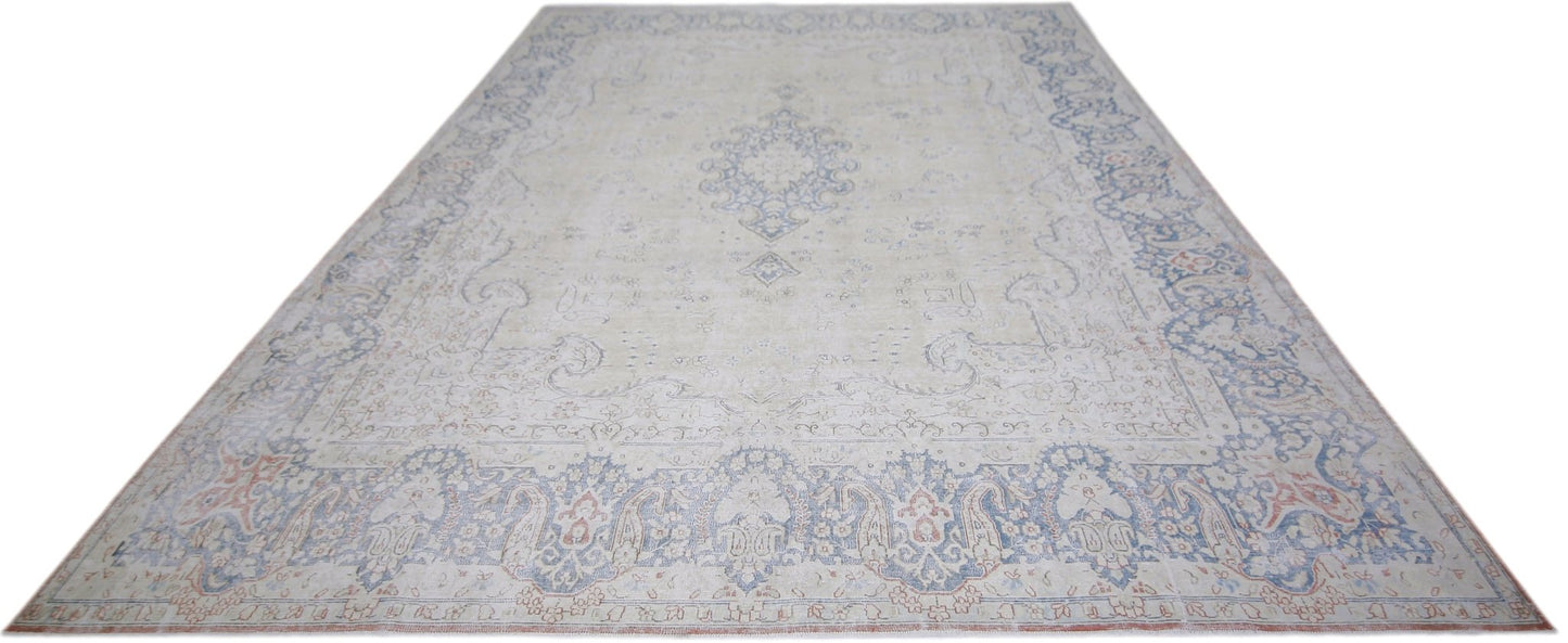 Handmade Vintage Persian Kerman Rug | 410 x 306 cm | 13'5" x 10' - Najaf Rugs & Textile