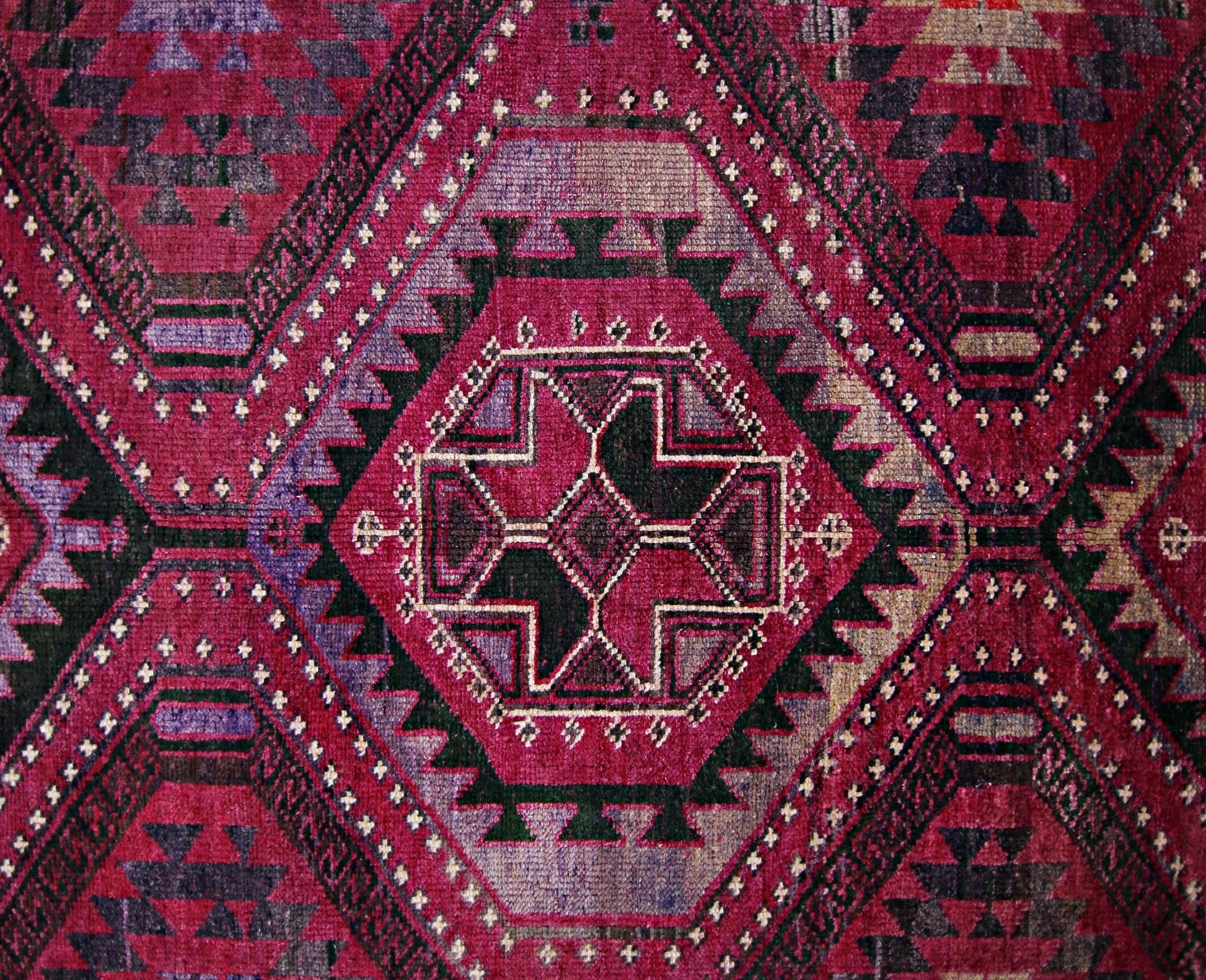 Handmade Vintage Tribal Persian Rug | 256 x 176 cm | 8'5" x 5'9" - Najaf Rugs & Textile