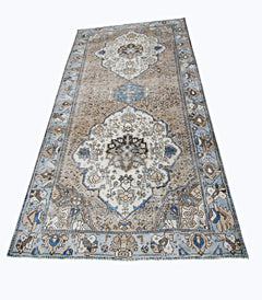 Handmade Vintage Persian Bakhtiar Rug | 296 x 166 cm | 9'8" x 5'5" - Najaf Rugs & Textile