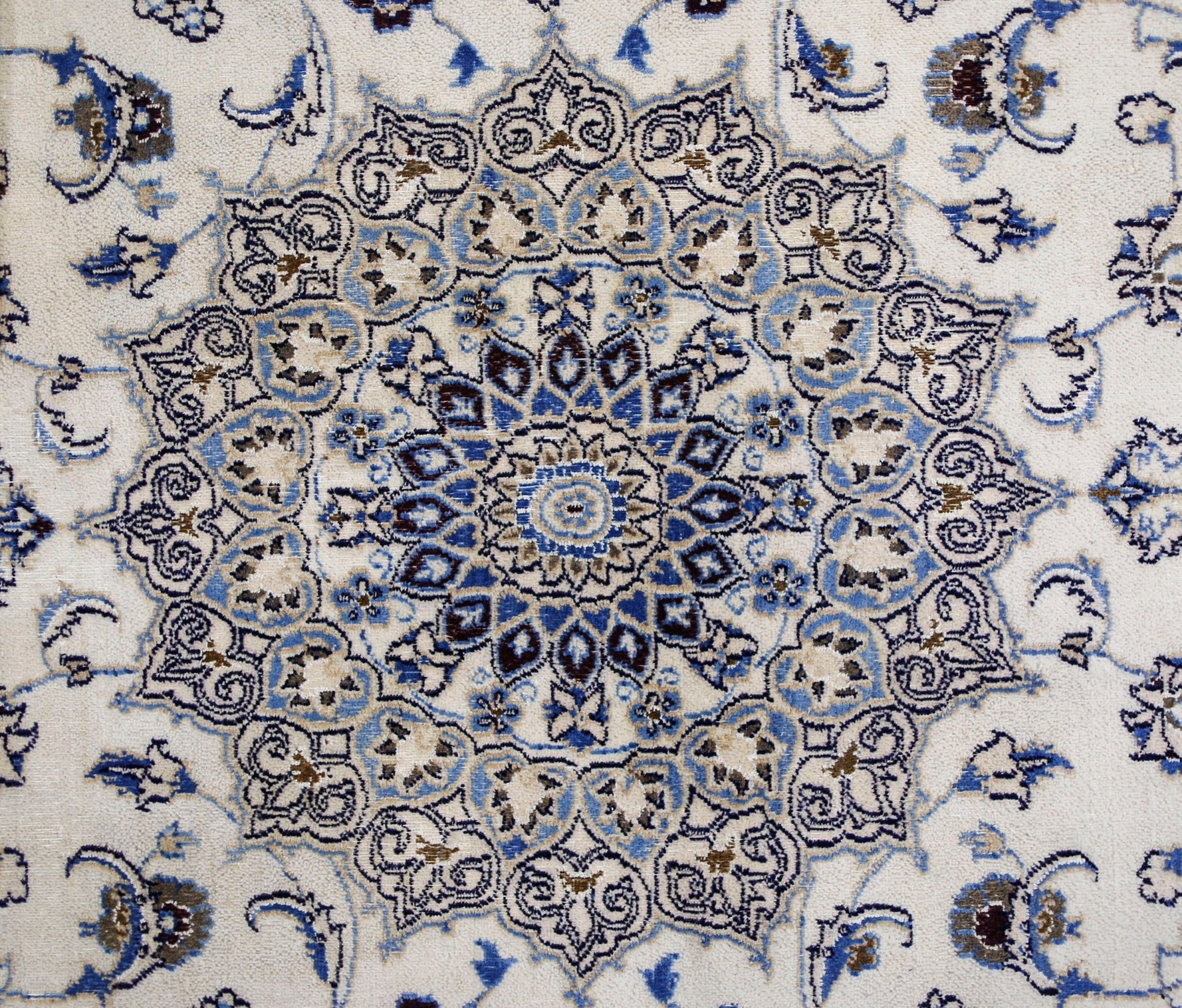 Handmade Vintage Persian Nain Rug | 252 x 191 cm | 8'3" x 6'3" - Najaf Rugs & Textile