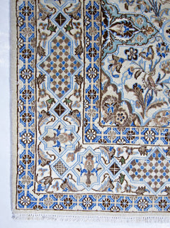Handmade Vintage Persian Nain Rug | 256 x 166 cm | 8'4" x 5'5" - Najaf Rugs & Textile
