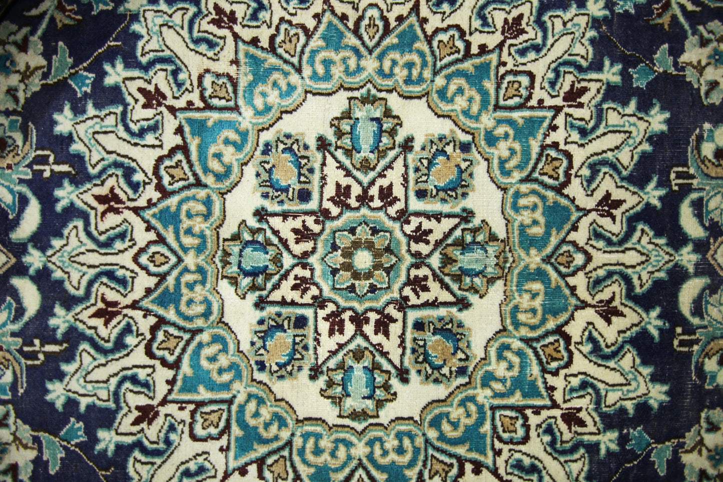 Handmade Vintage Persian Nain Rug | 276 x 191 cm | 9'1" x 6'3" - Najaf Rugs & Textile