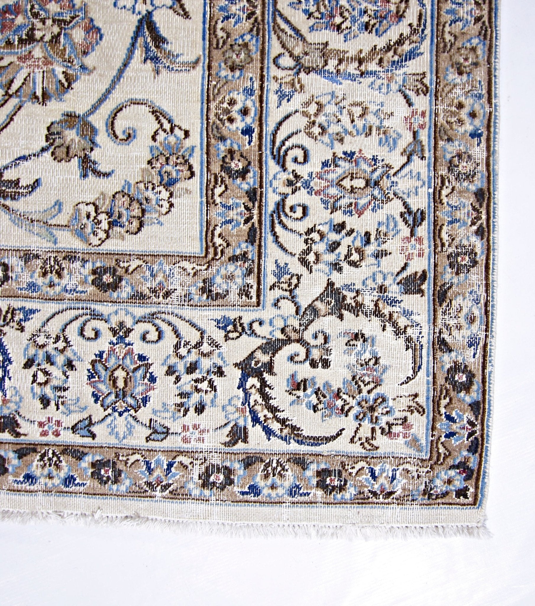 Handmade Vintage Persian Nain Rug | 290 x 191 cm | 9'6" x 6'3" - Najaf Rugs & Textile