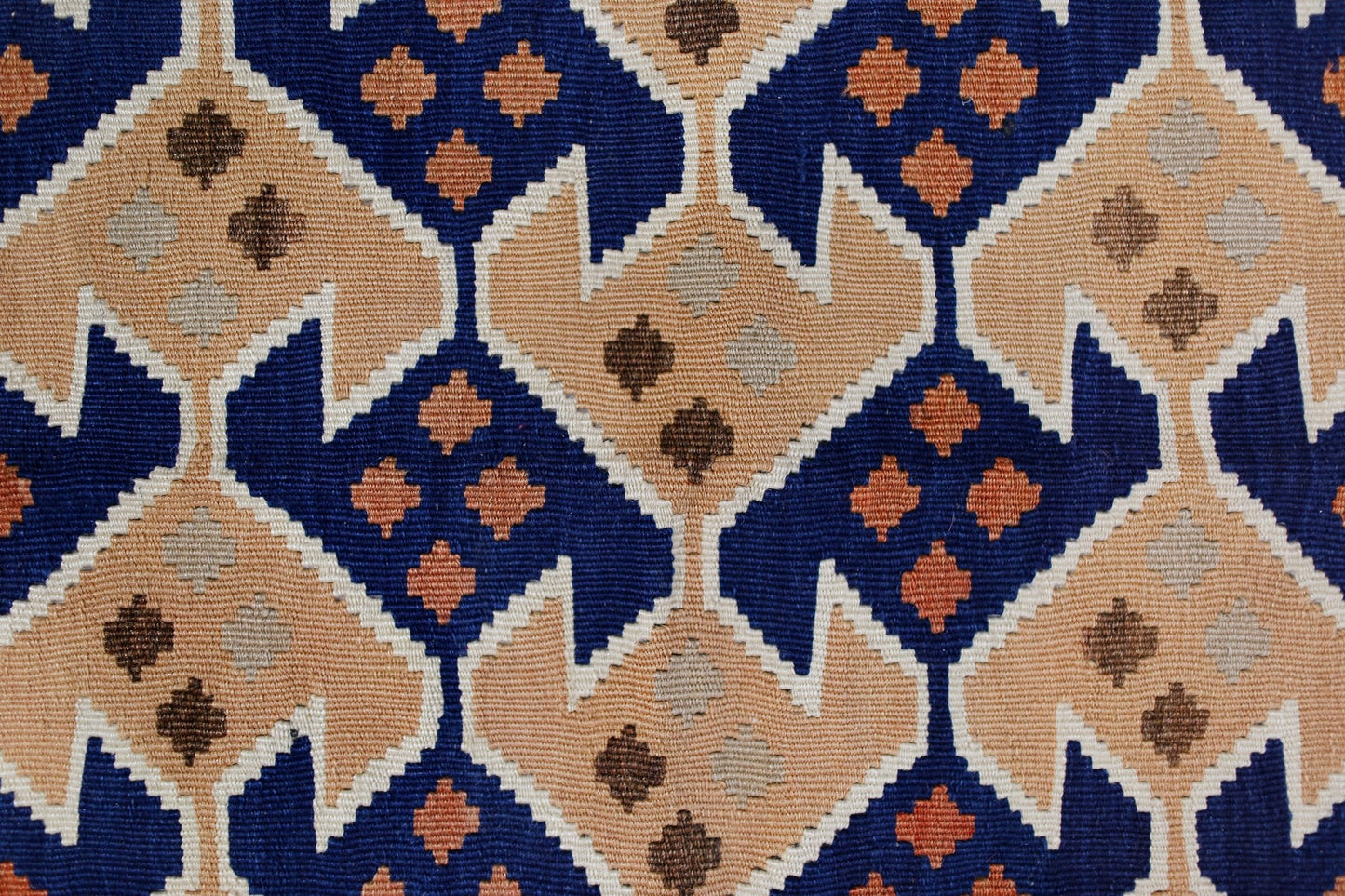 Handmade Vintage Persian Ghasghai Kilim | 152 x 106 cm | 5' x 3'6" - Najaf Rugs & Textile