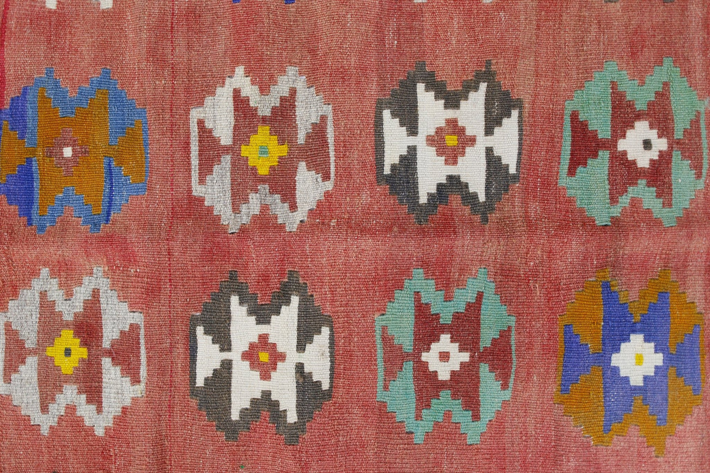 Handmade Vintage Persian Ghasghai Kilim | 256 x 142 cm | 8'5" x 4'8" - Najaf Rugs & Textile