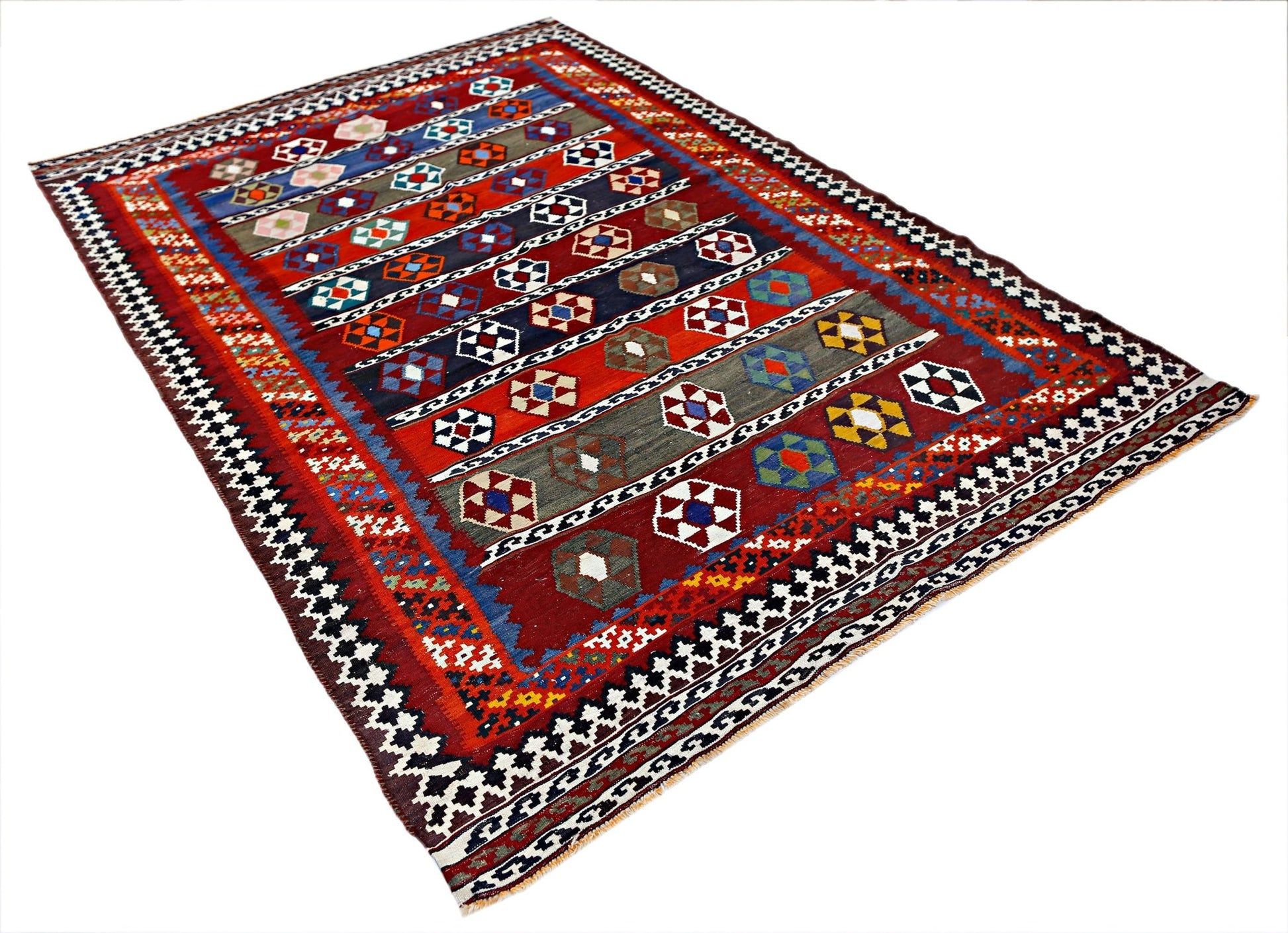 Handmade Vintage Persian Ghasghai Kilim | 274 x 179 cm | 9' x 5'10" - Najaf Rugs & Textile