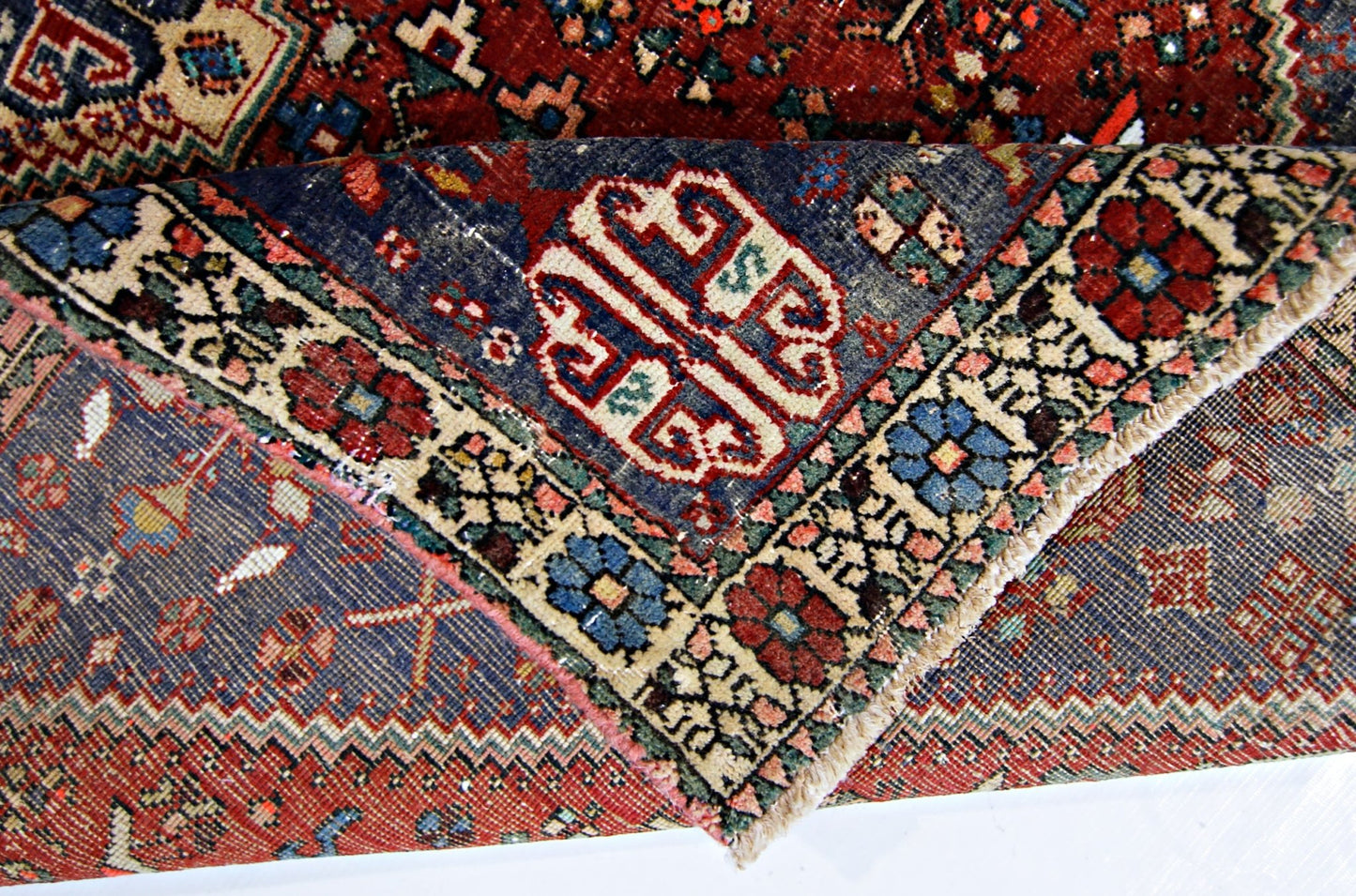 Handmade Vintage Persian Ghashghai Rug | 150 x 99 cm | 4'11" x 3'3" - Najaf Rugs & Textile