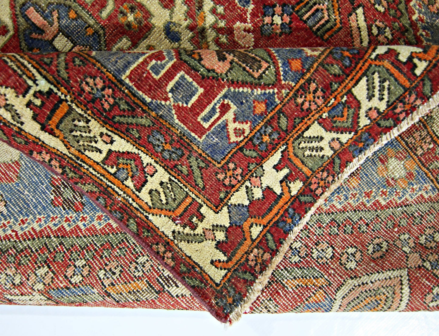 Handmade Vintage Persian Ghashghai Rug | 166 x 118 cm | 5'5" x 3'10" - Najaf Rugs & Textile