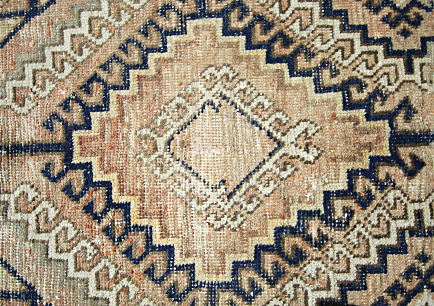 Handmade Vintage Persian Rug | 252 x 141 cm | 8'3" x 4'7" - Najaf Rugs & Textile