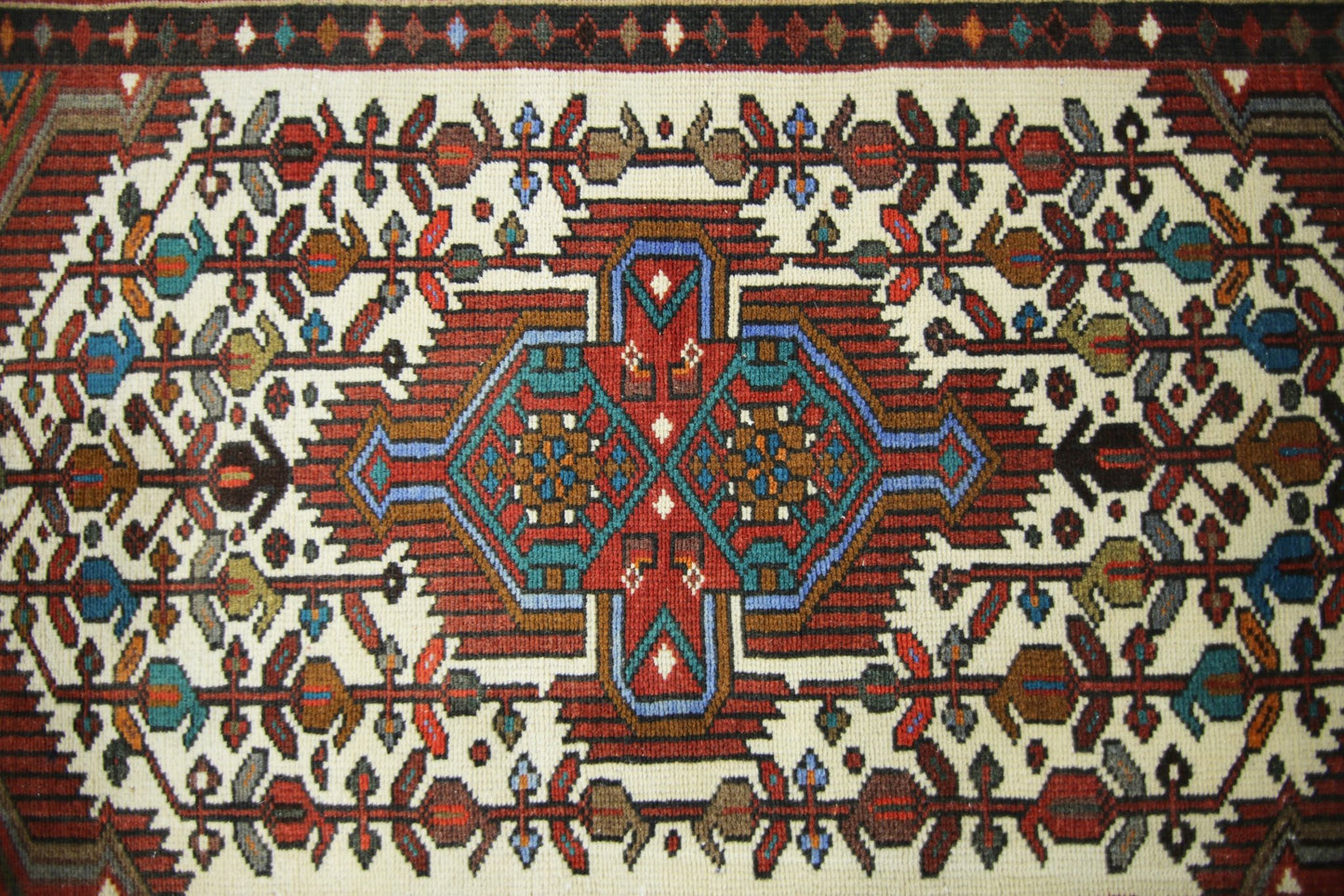 Handmade Vintage Persian Rug | 120 x 76 cm | 3'11" x 2'6" - Najaf Rugs & Textile
