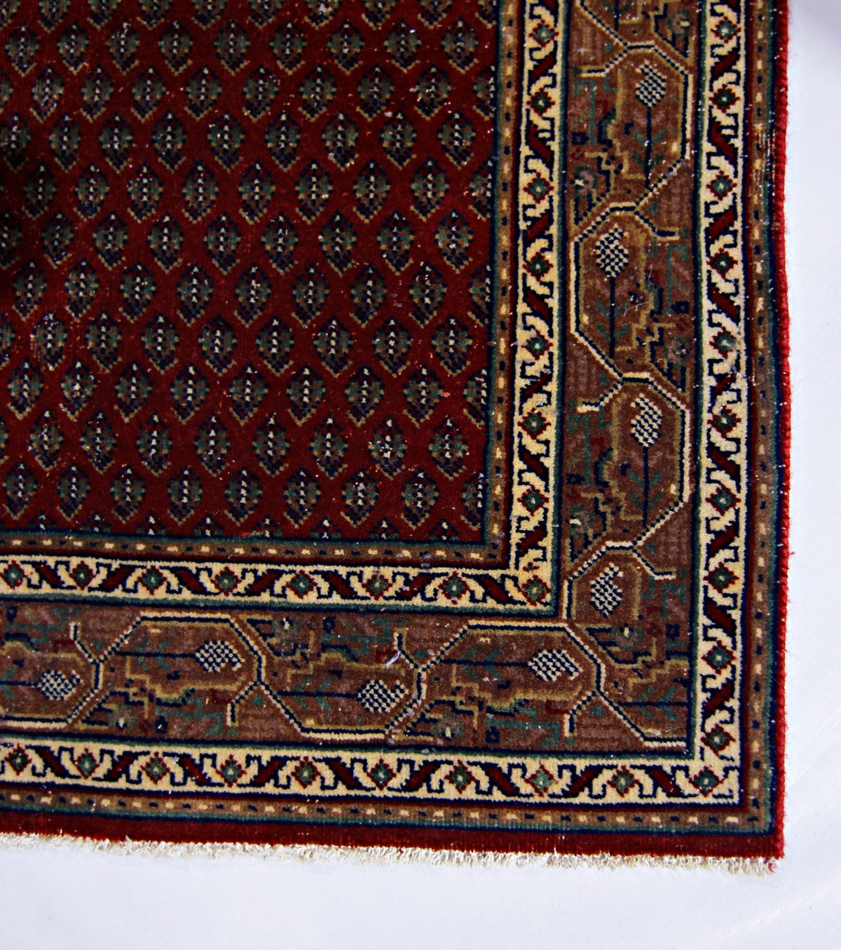 Handmade Vintage Persian Rug | 139 x 74 cm | 4'7" x 2'4" - Najaf Rugs & Textile