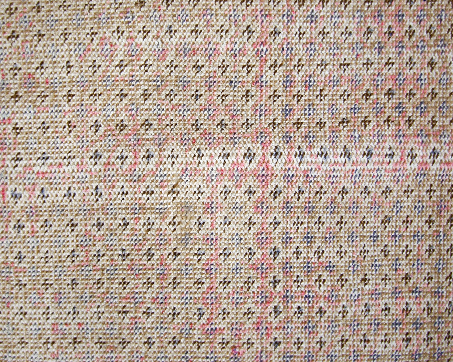 Handmade Vintage Persian Rug | 139 x 75 cm | 4'6" x 2'6" - Najaf Rugs & Textile