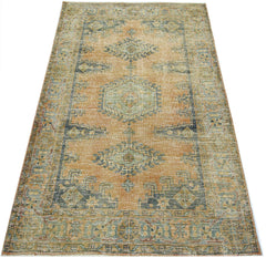 Handmade Vintage Persian Rug | 146 x 106 cm | 4'10" x 3'6" - Najaf Rugs & Textile
