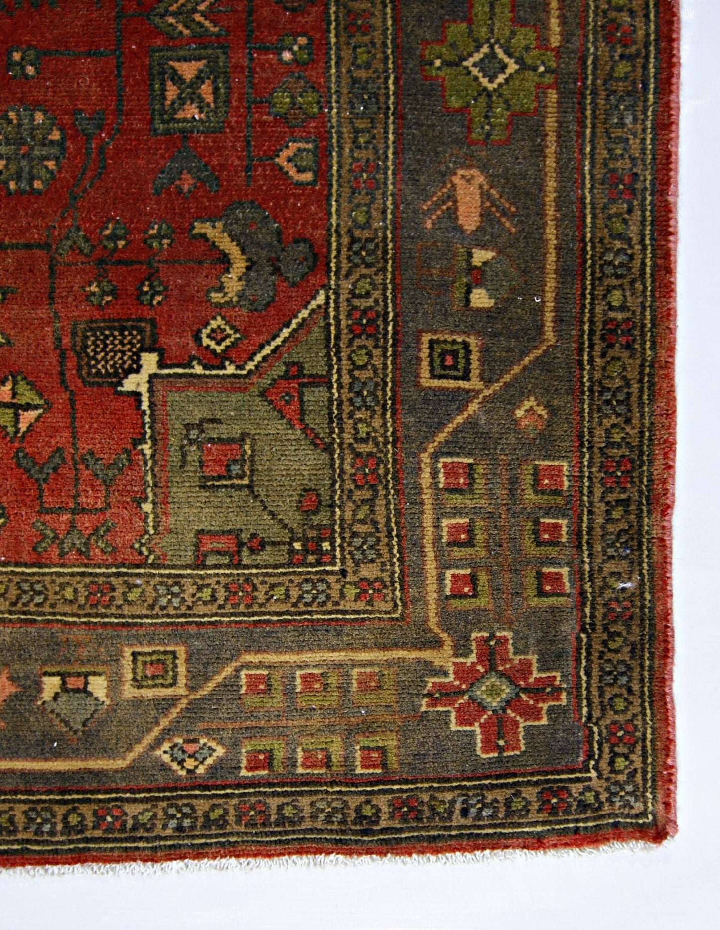 Handmade Vintage Persian Rug | 147 x 102 cm | 4'10" x 3'4" - Najaf Rugs & Textile