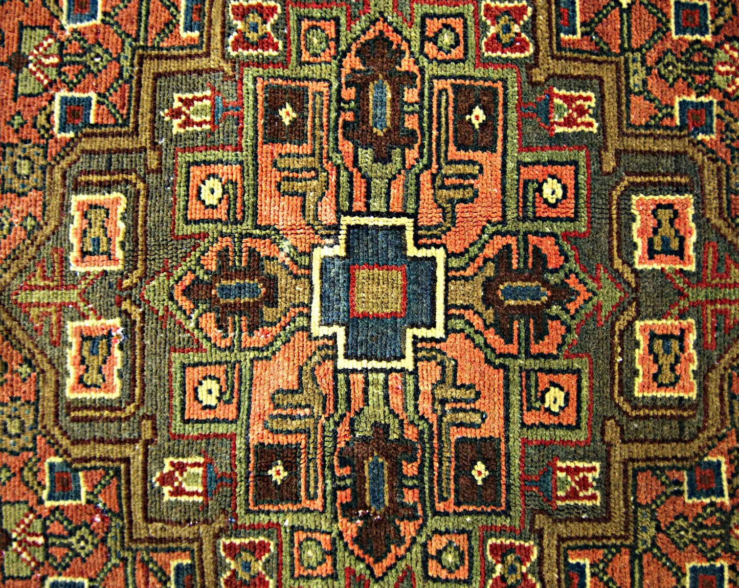 Handmade Vintage Persian Rug | 147 x 107 cm | 4'10" x 3'6" - Najaf Rugs & Textile