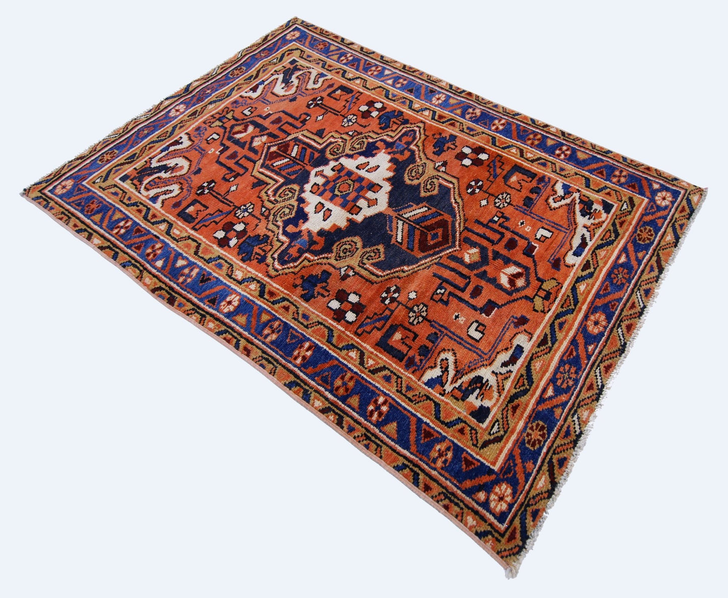 Handmade Vintage Persian Rug | 162 x 109 cm | 5'4" x 3'7" - Najaf Rugs & Textile