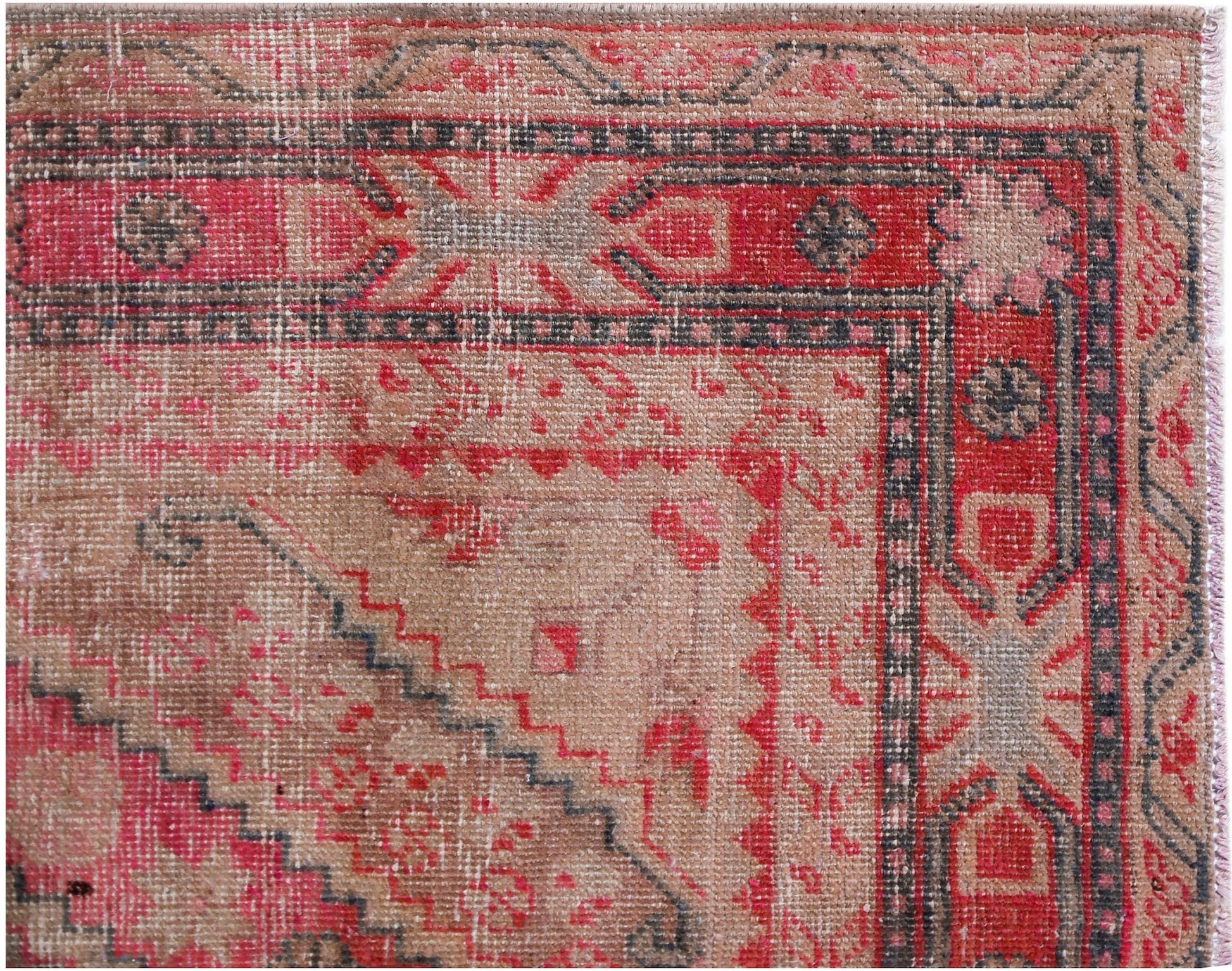Handmade Vintage Persian Rug | 293 x 161 cm | 9'7" x 5'3" - Najaf Rugs & Textile