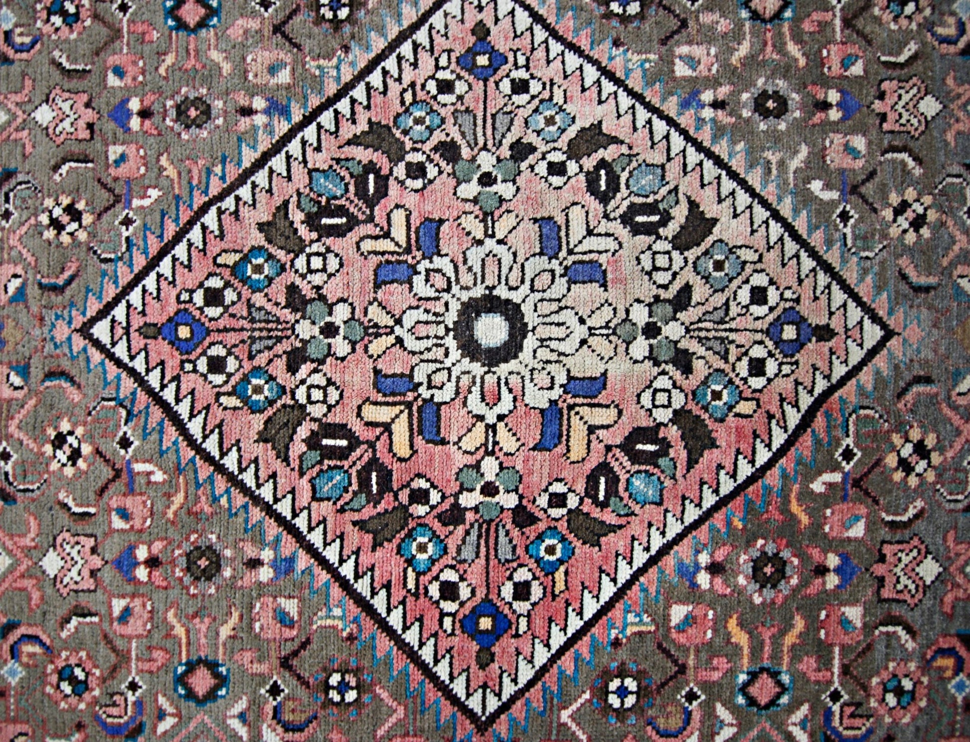 Handmade Vintage Persian Rug | 304 x 161 cm | 10' x 5'4" - Najaf Rugs & Textile