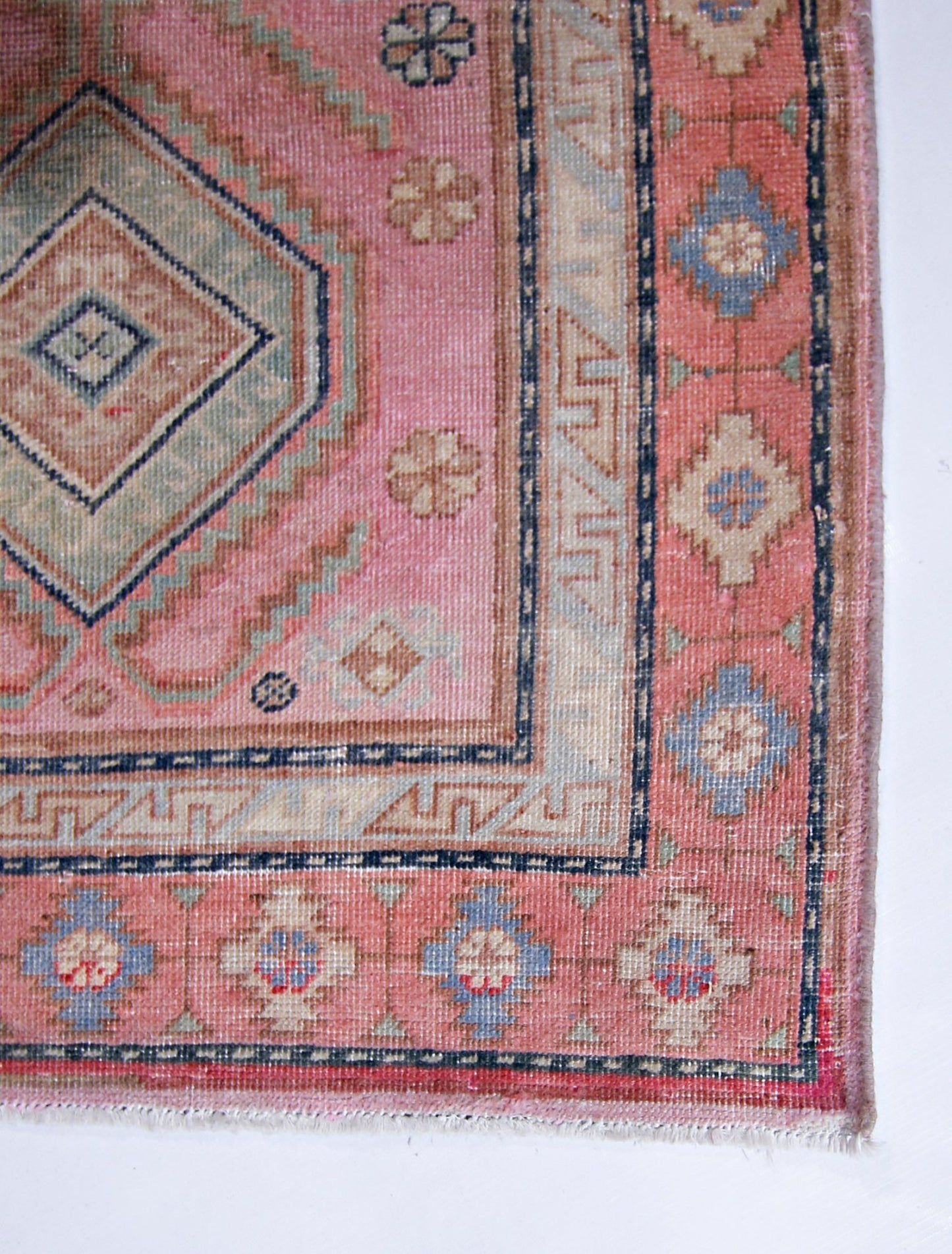 Handmade Vintage Persian Hallway Runner | 239 x 69 cm | 7'10" x 2'3" - Najaf Rugs & Textile