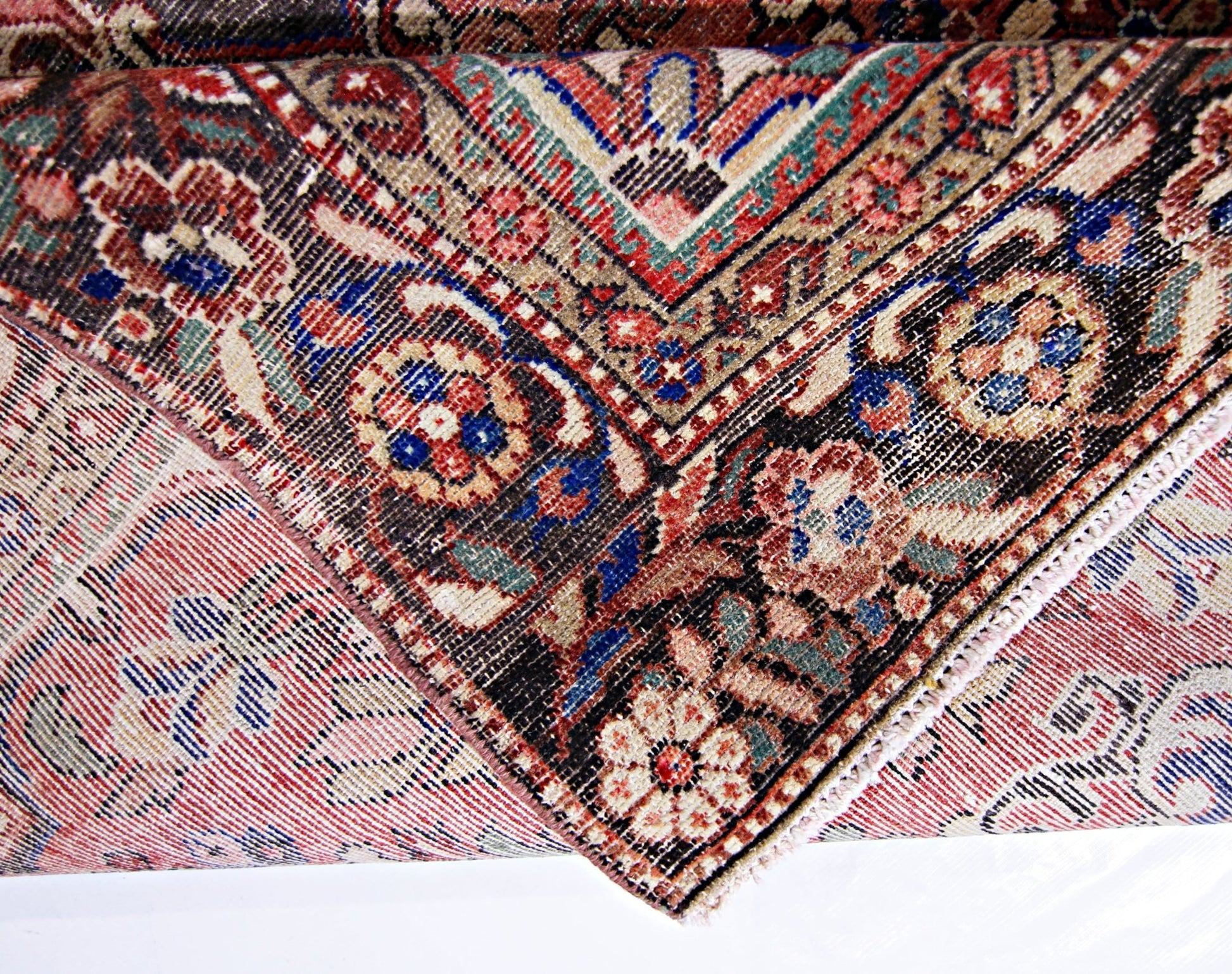 Handmade Vintage Persian Rug | 270 x 155 cm | 8'10" x 5'1" - Najaf Rugs & Textile