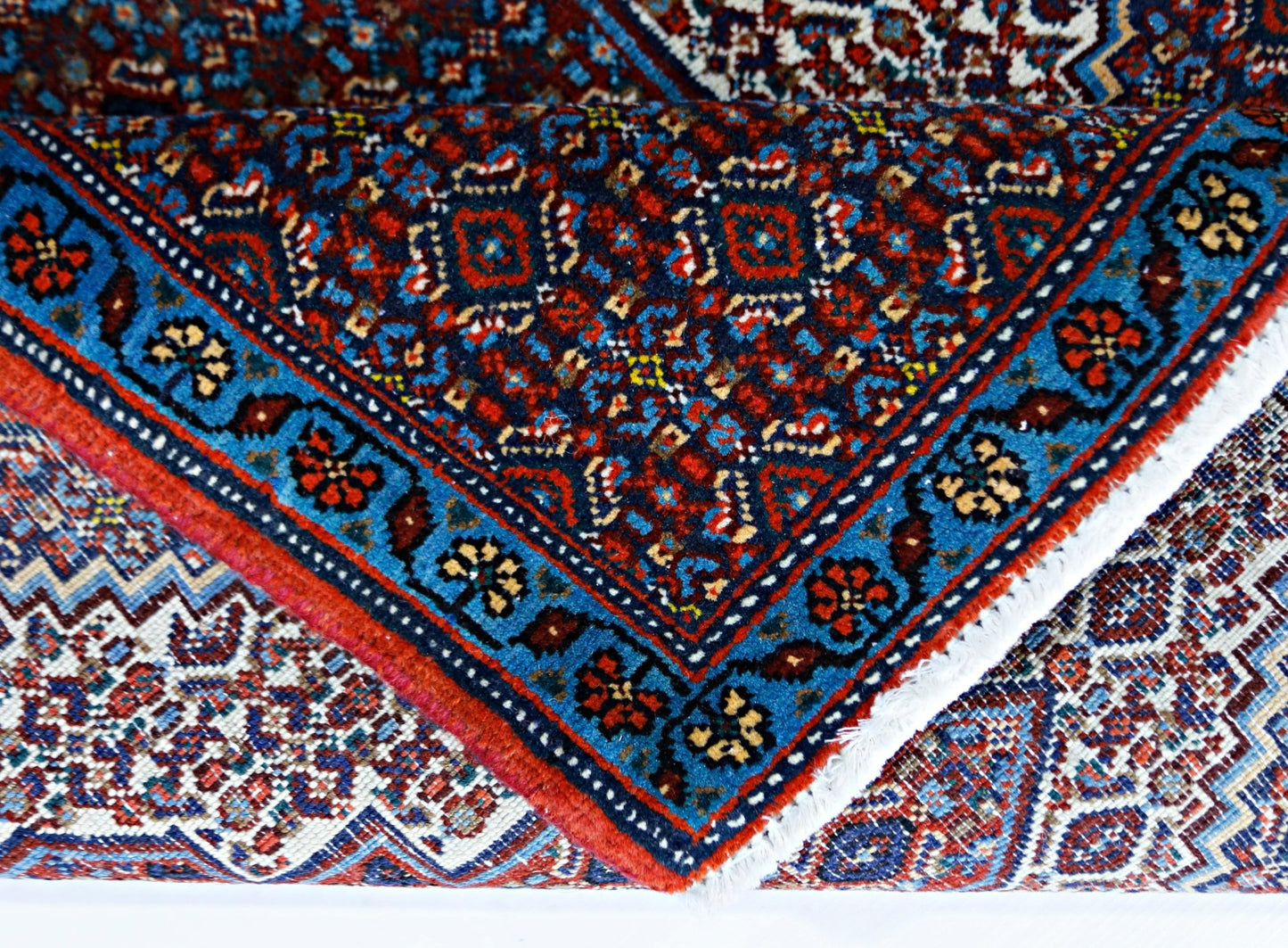 Handmade Vintage Persian Sanandaj Rug | 108 x 80 cm | 3'7" x 2'8" - Najaf Rugs & Textile