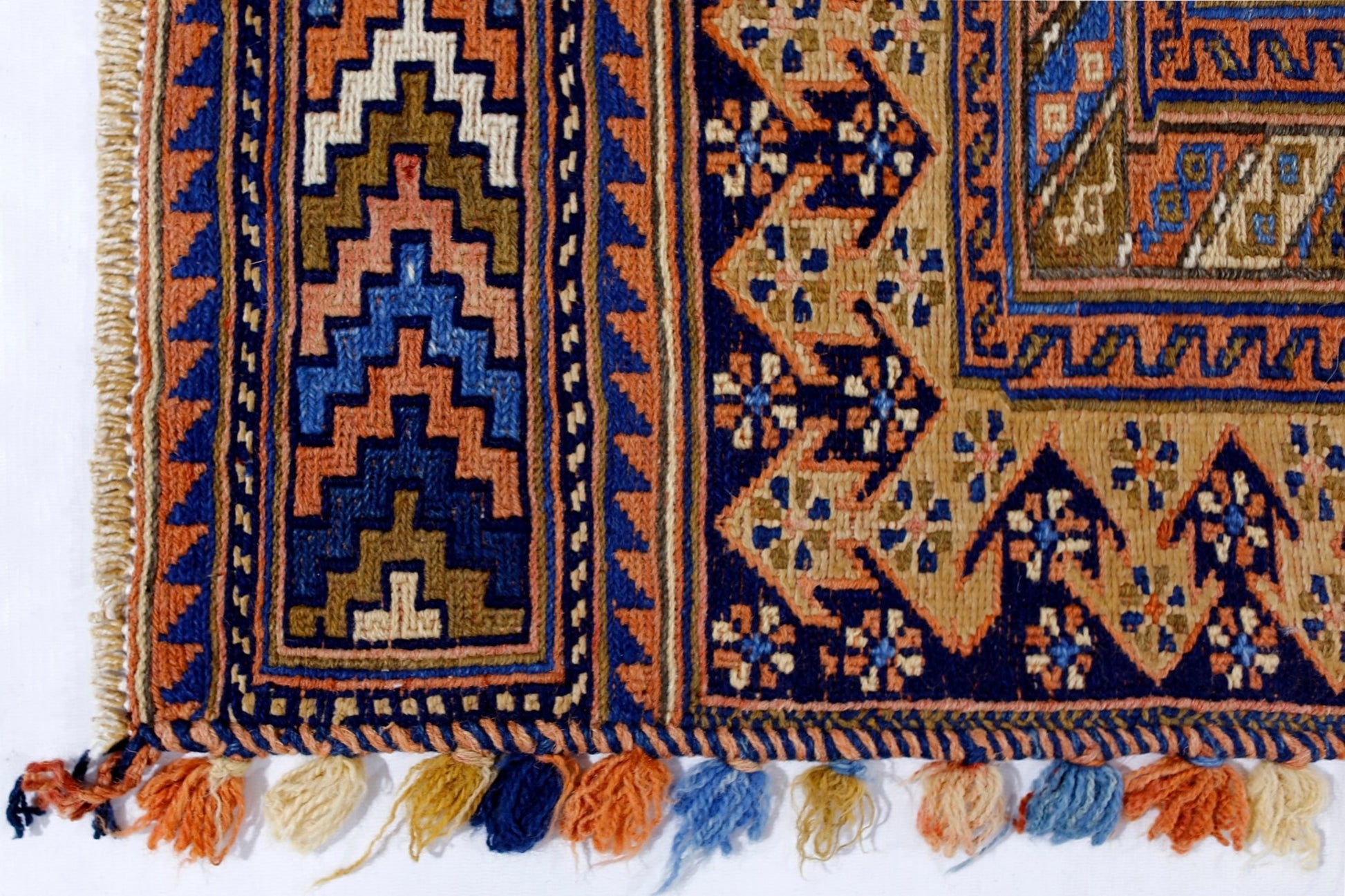 Handmade Vintage Persian Sumak Kilim | 234 x 150 cm | 7'8" x 4'11" - Najaf Rugs & Textile