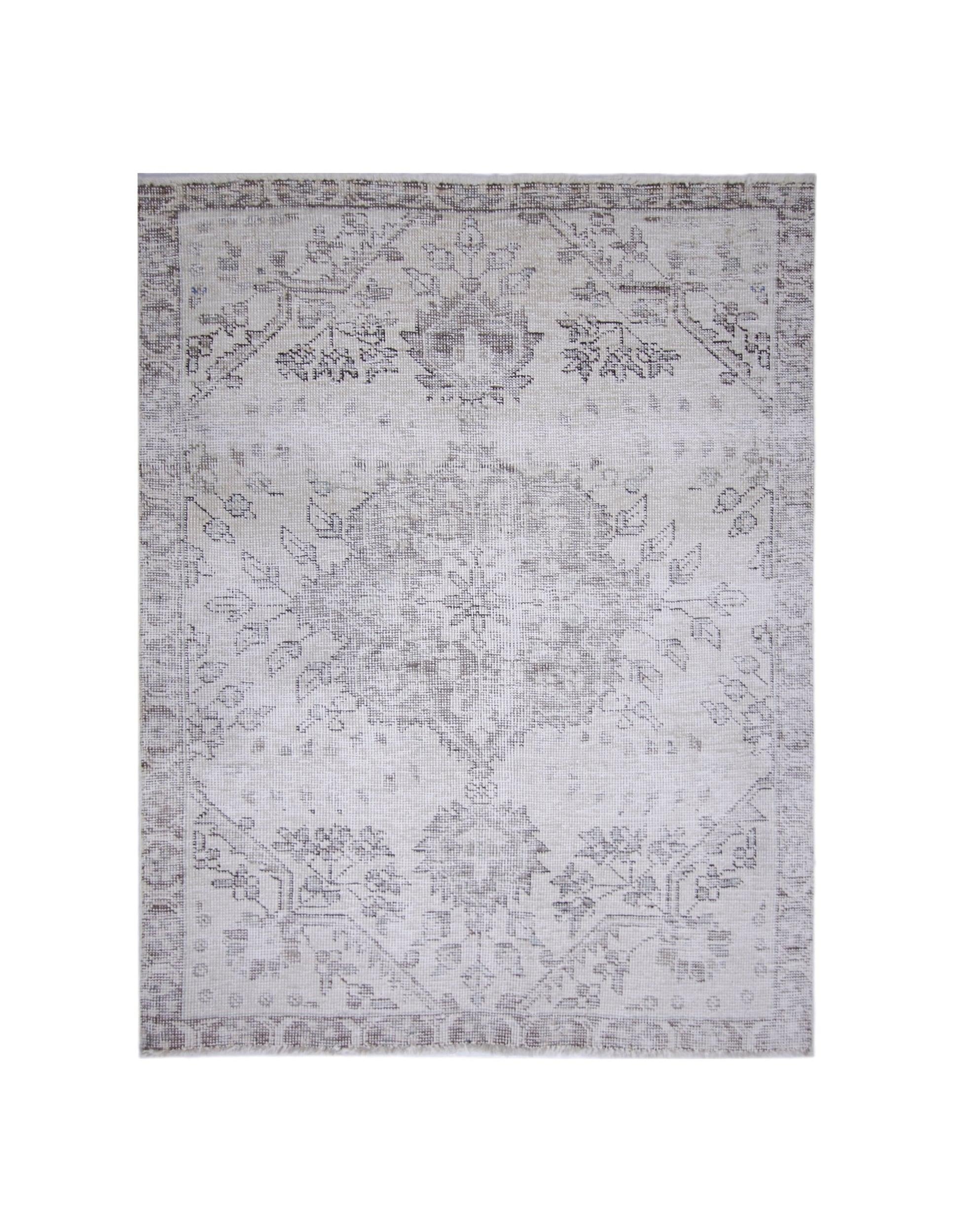 Handmade Vintage Persian Tabriz Rug | 119 x 93 cm | 3'11" x 3'1" - Najaf Rugs & Textile