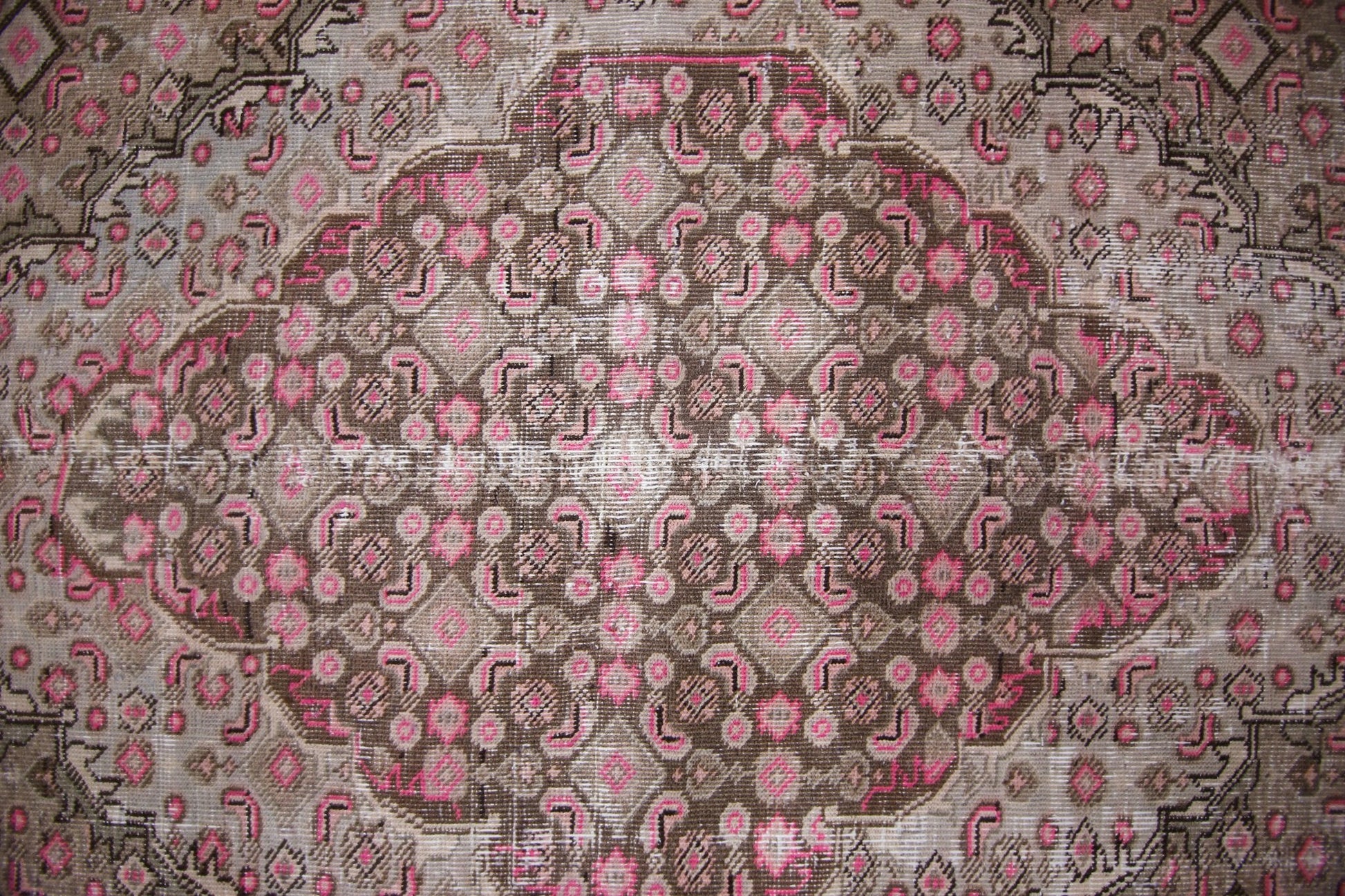 Handmade Vintage Persian Tabriz Rug | 260 x 180 cm | 8'6" x 5'11" - Najaf Rugs & Textile