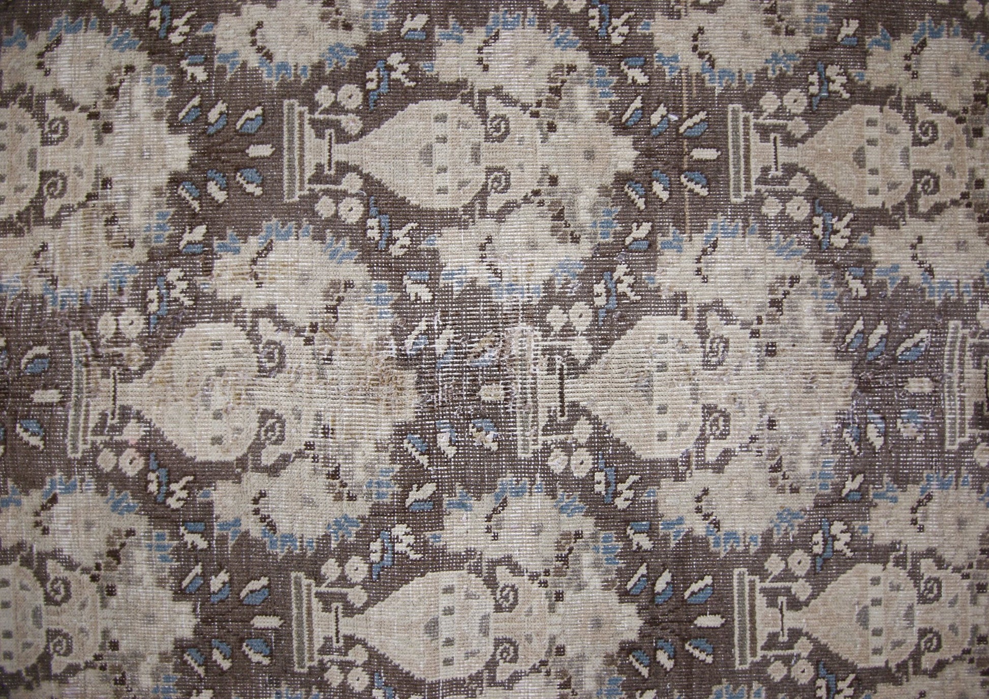 Handmade Vintage Persian Tabriz Rug | 269 x 181 cm | 8'10" x 5'11" - Najaf Rugs & Textile