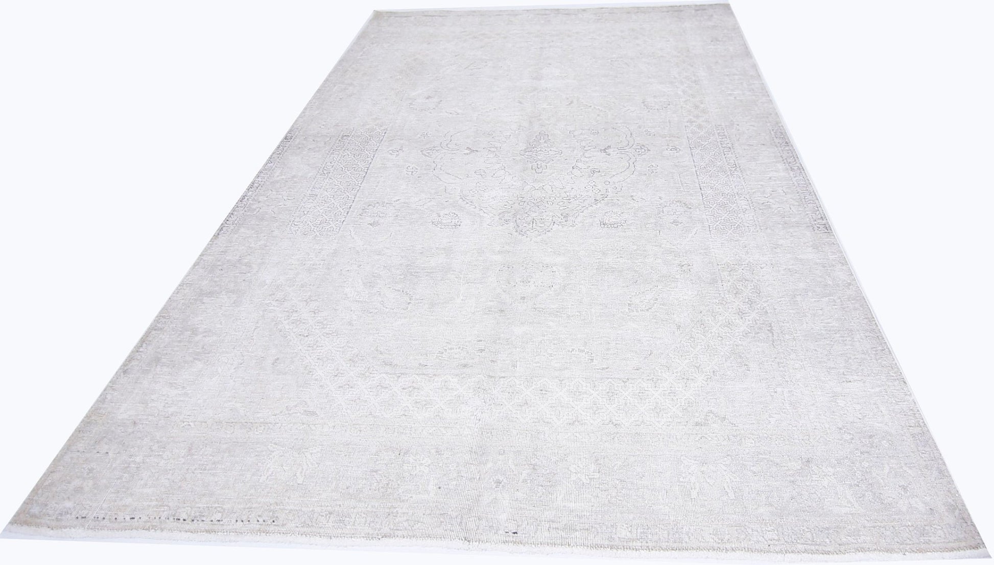 Handmade Vintage Persian Tabriz Rug | 292 x 203 cm | 9'7" x 6'8" - Najaf Rugs & Textile