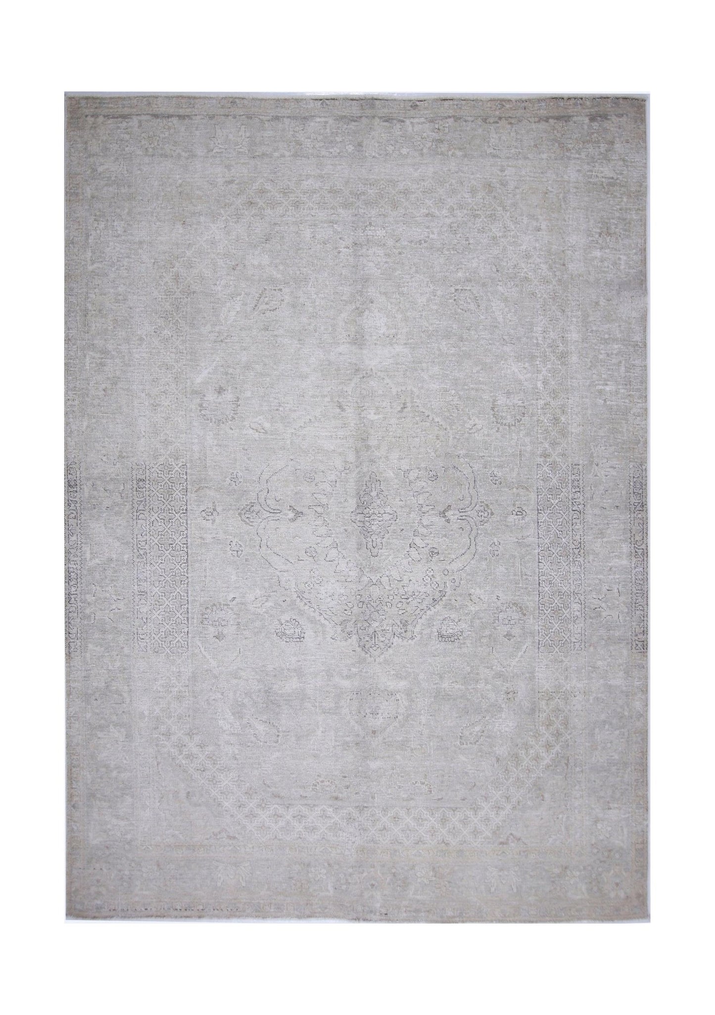 Handmade Vintage Persian Tabriz Rug | 292 x 203 cm | 9'7" x 6'8" - Najaf Rugs & Textile
