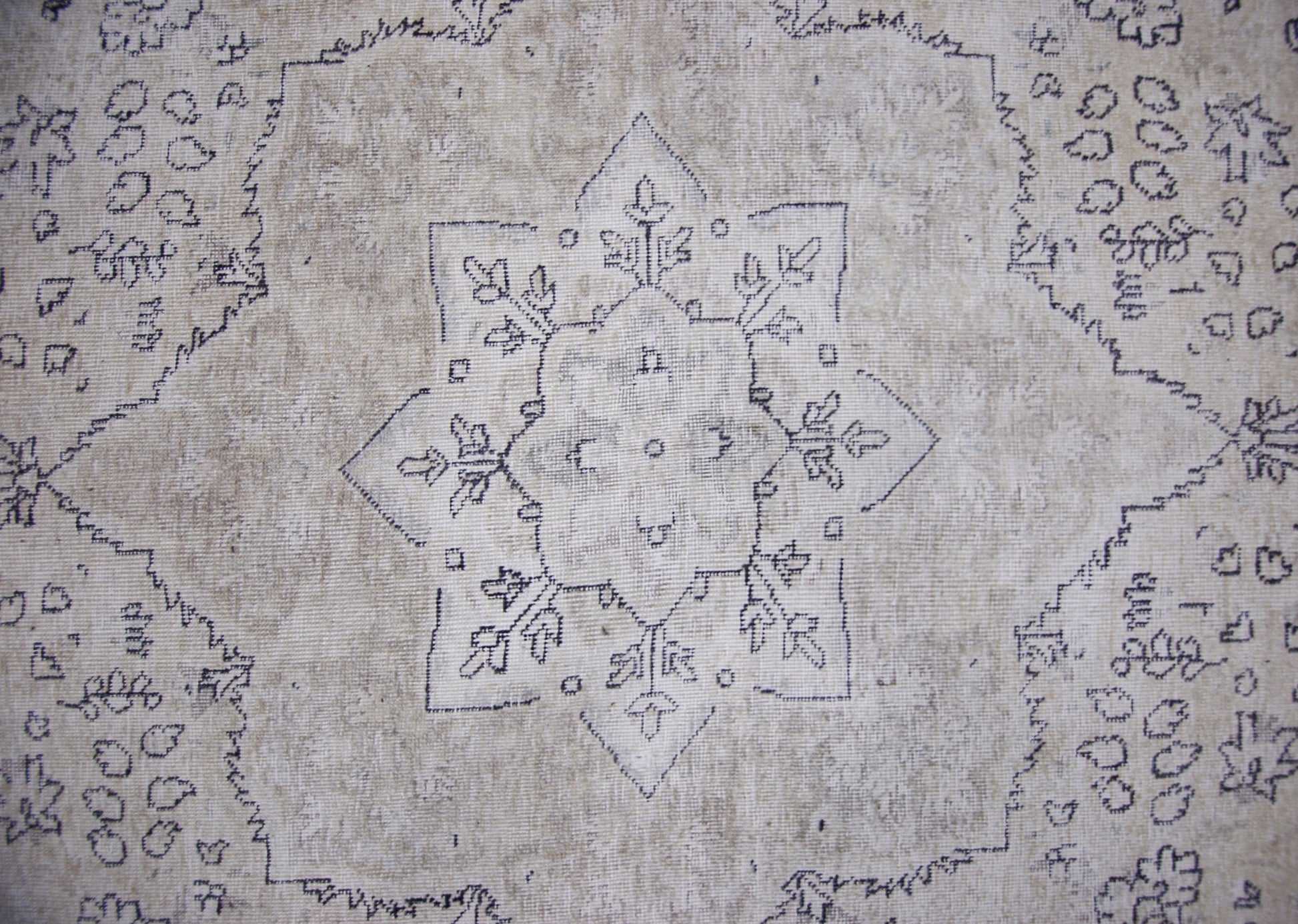 Handmade Vintage Persian Tabriz Rug | 333 x 243 cm | 10'11" x 8' - Najaf Rugs & Textile