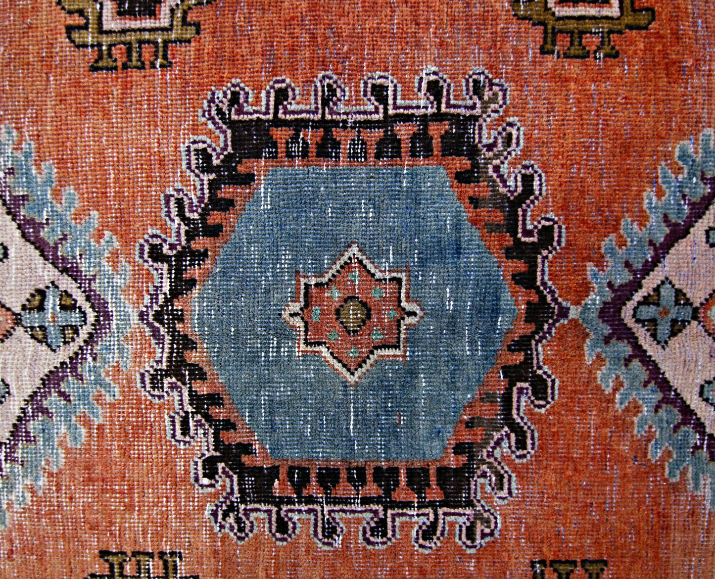 Handmade Vintage Persian Wiss Rug | 199 x 157 cm | 6'7" x 5'2" - Najaf Rugs & Textile