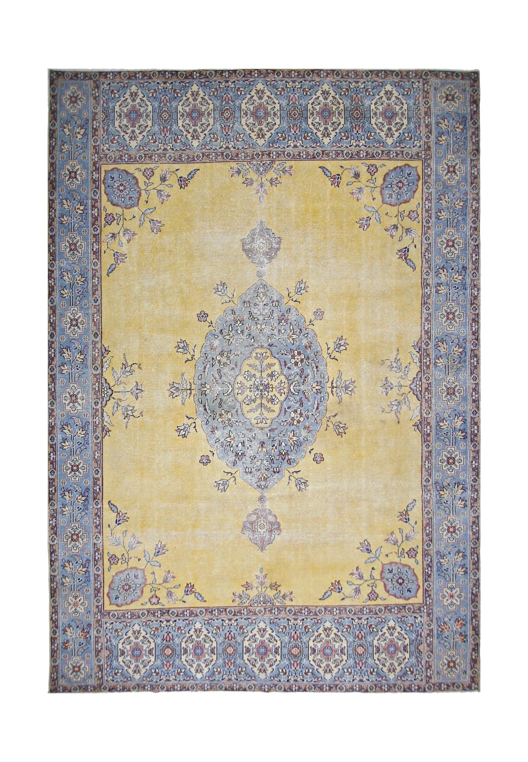 Vintage Turkish Anatolian Rug