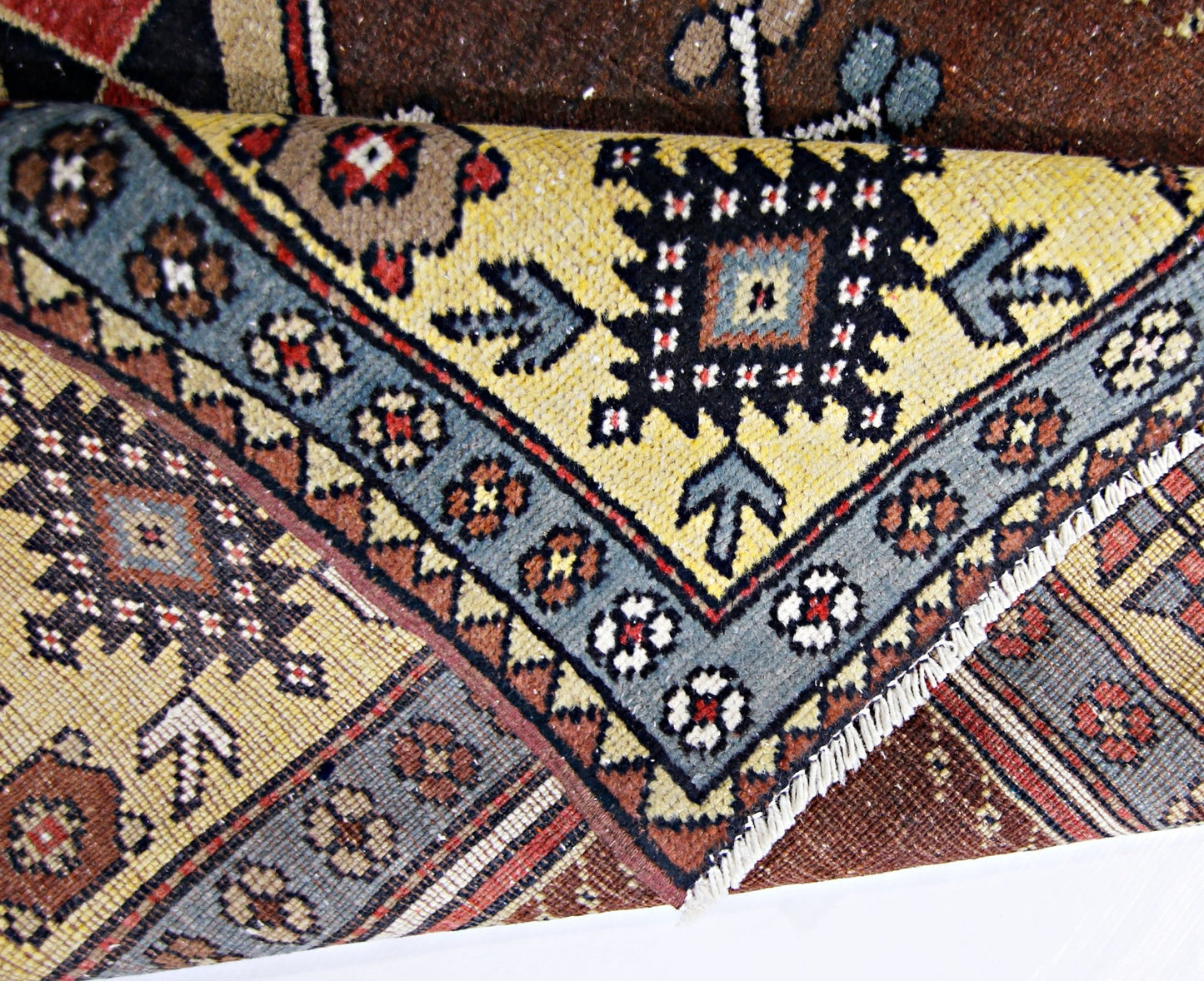 Handmade Vintage Turkish Kayseri Prayer Rug | 198 x 122 cm | 6'6" x 4' - Najaf Rugs & Textile