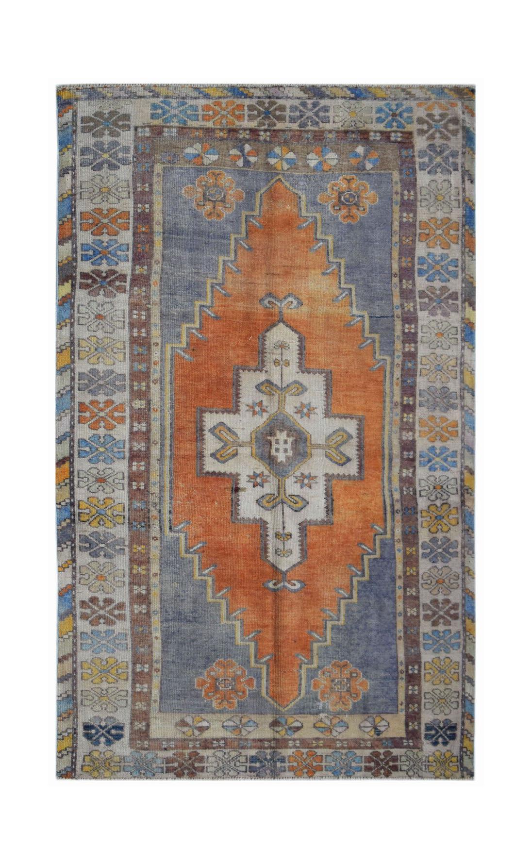 Vintage Turkish Taspinar Rug