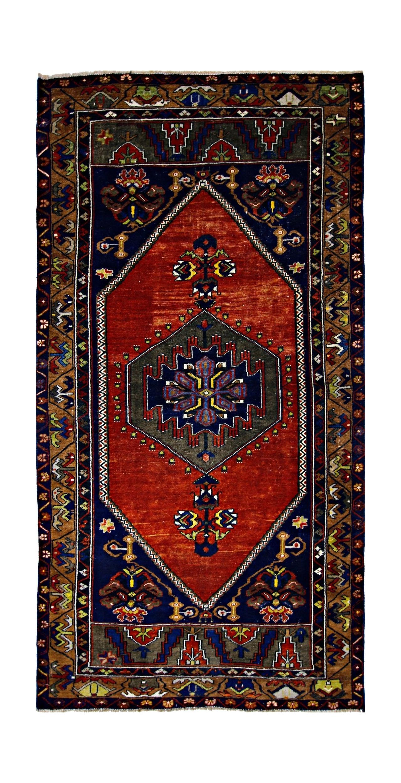 Vintage Turkish Taspinar Rug