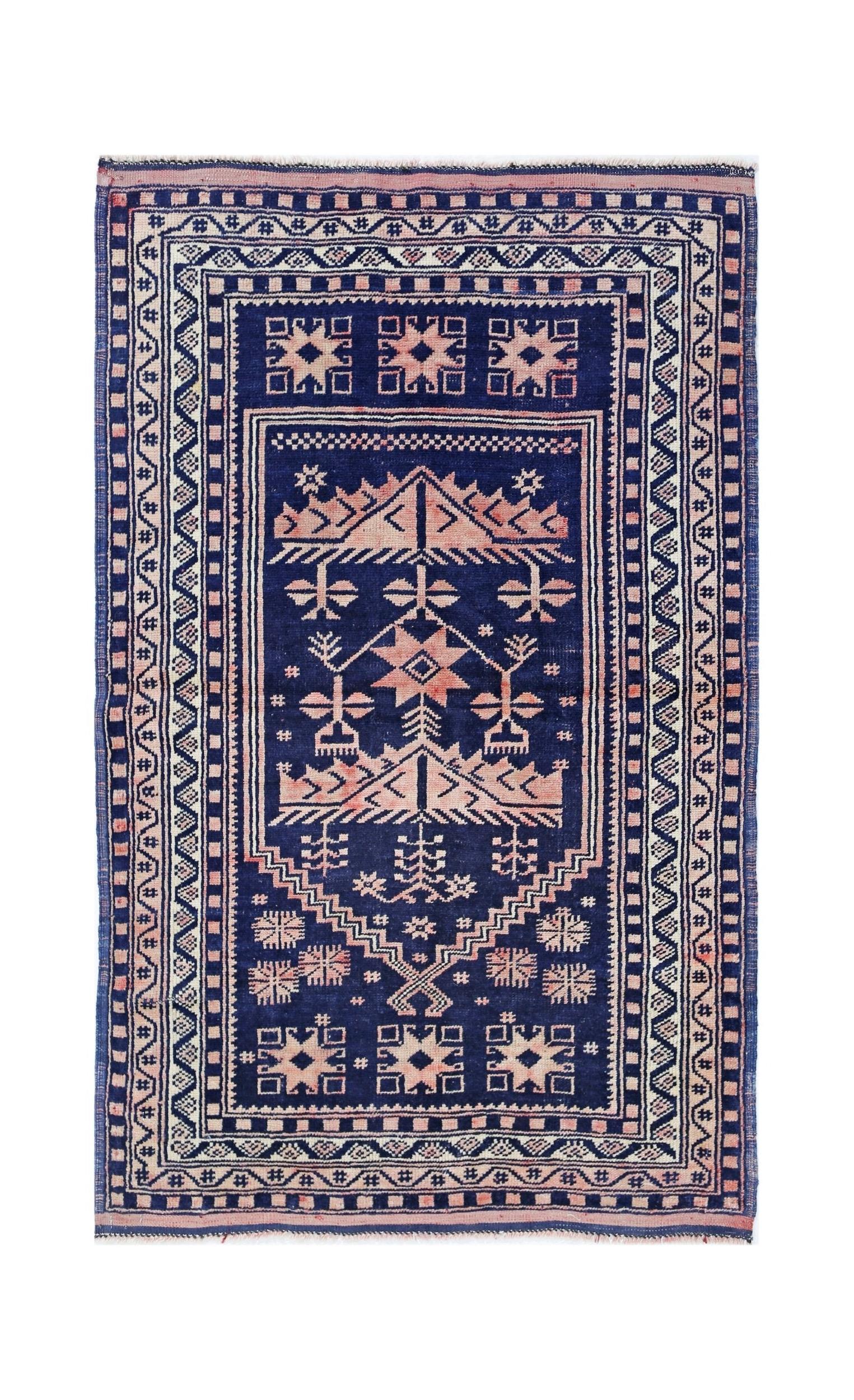 Vintage Turkish Yagcibedir Rug