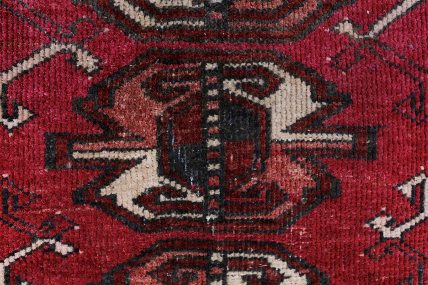 Handmade Vintage Turkmen Tekke Rug | 135 x 74 cm | 4'5" x 2'5" - Najaf Rugs & Textile