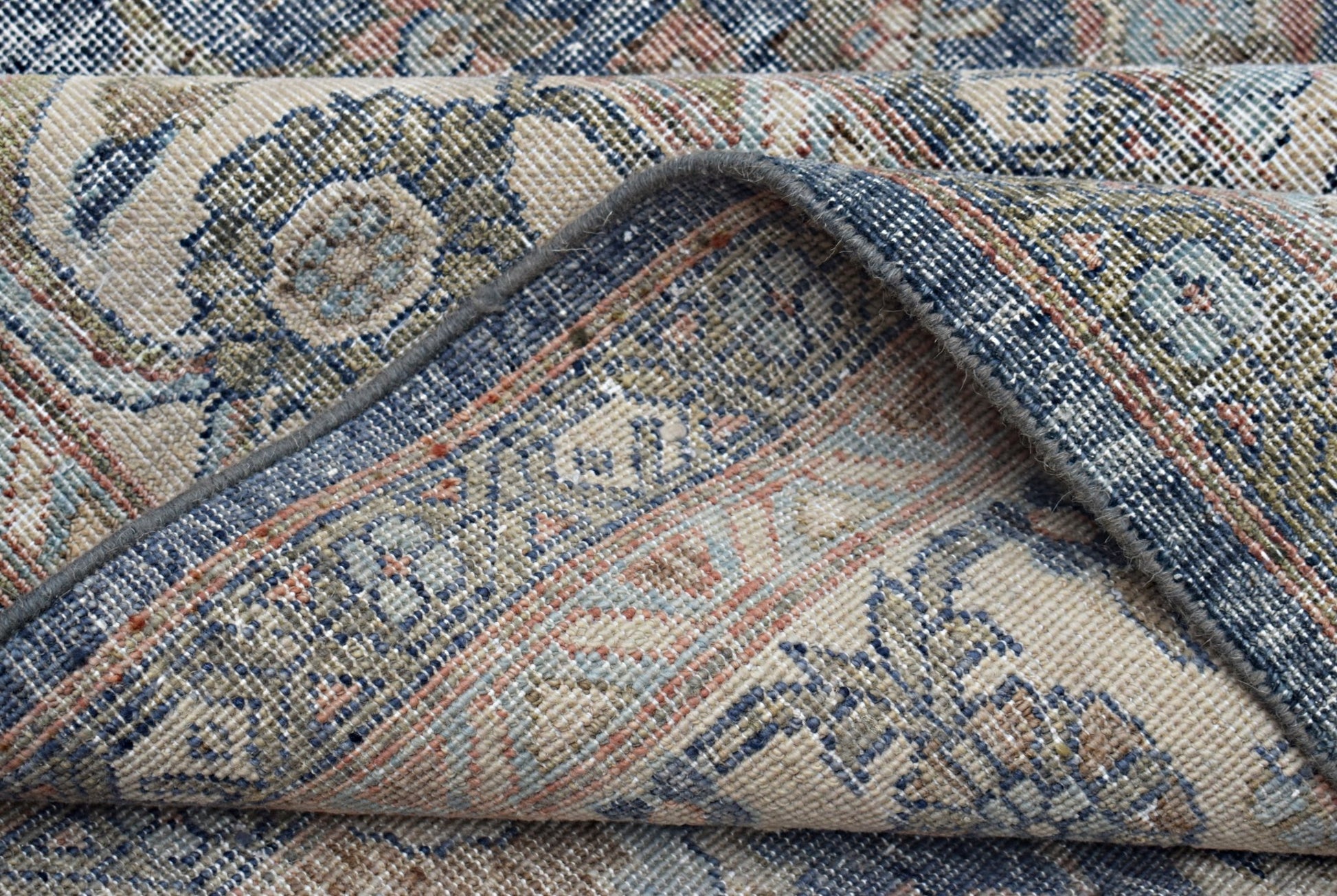 Handknotted Transitional Rug | 354 x 277 cm | 11'8" x 9'2" - Najaf Rugs & Textile