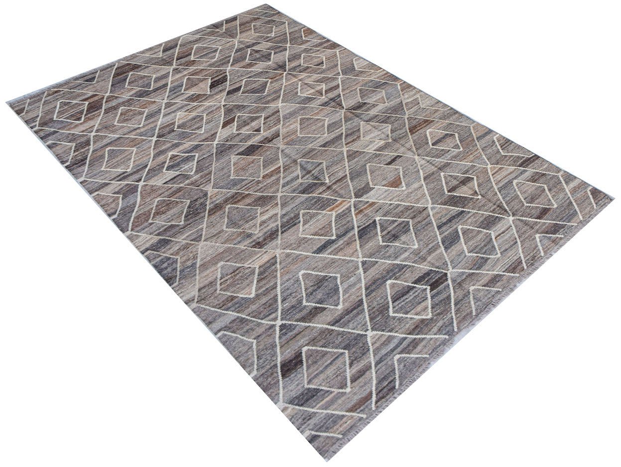 Handwoven Afghan Maimana kilim rug featuring a geometric diamond pattern in shades of grey and brown.