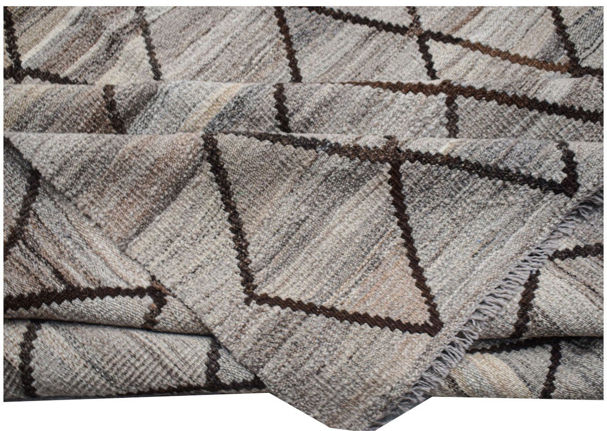 Afghan Maimana Kilim with a geometric diamond pattern in neutral tones.