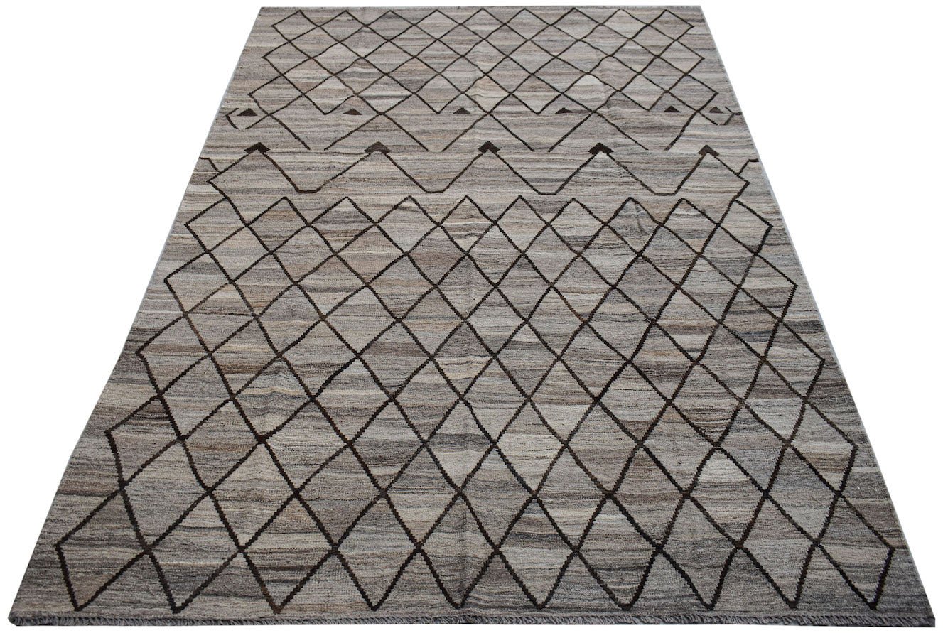 Afghan Maimana Kilim with a diamond pattern in neutral tones.