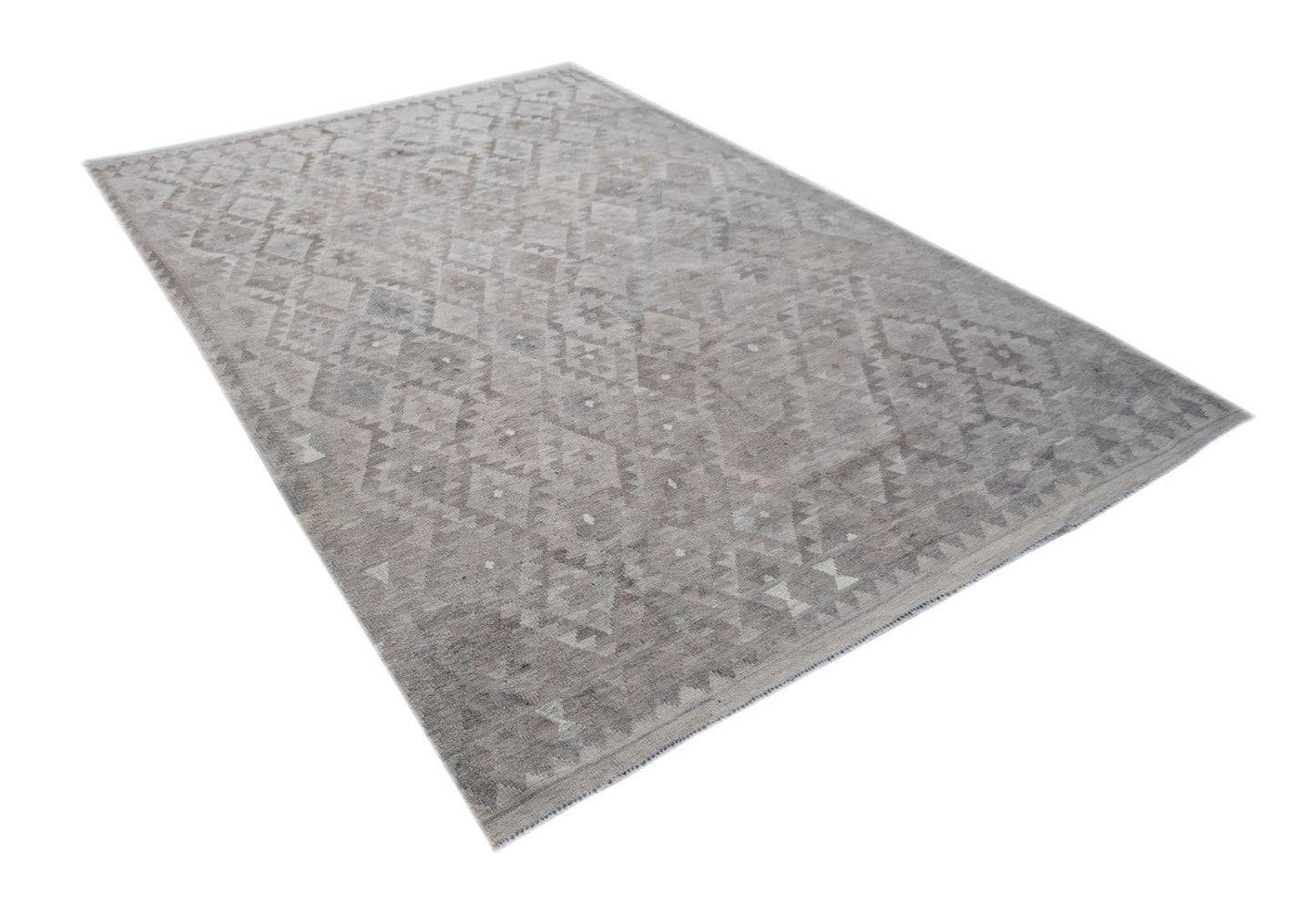 A rectangular, handwoven Afghan Maimana kilim rug featuring a neutral grey geometric diamond pattern.