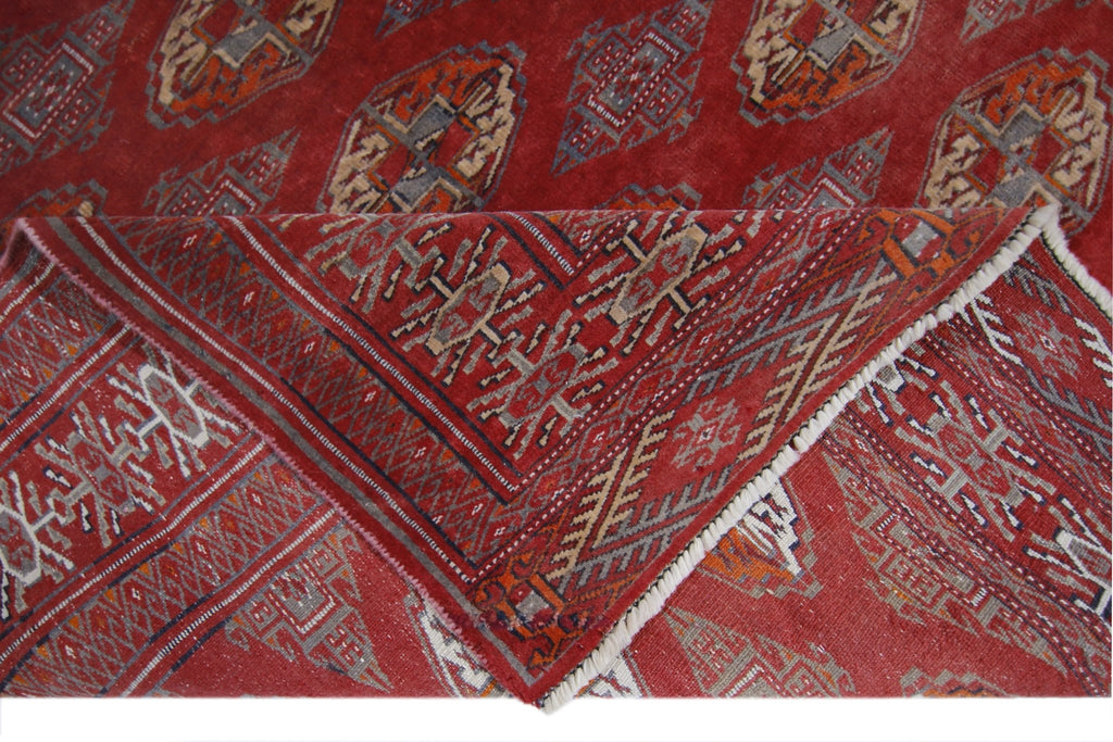Handmade Fine Vintage Tekke Turkmen Sara Rug | 166 x 133 cm | 5'5" x 4'4" - Najaf Rugs & Textile