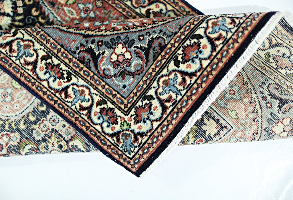 Handmade Mini Vintage Pakistani Rug | 97 x 62 cm | 3'2" x 1'11" - Najaf Rugs & Textile