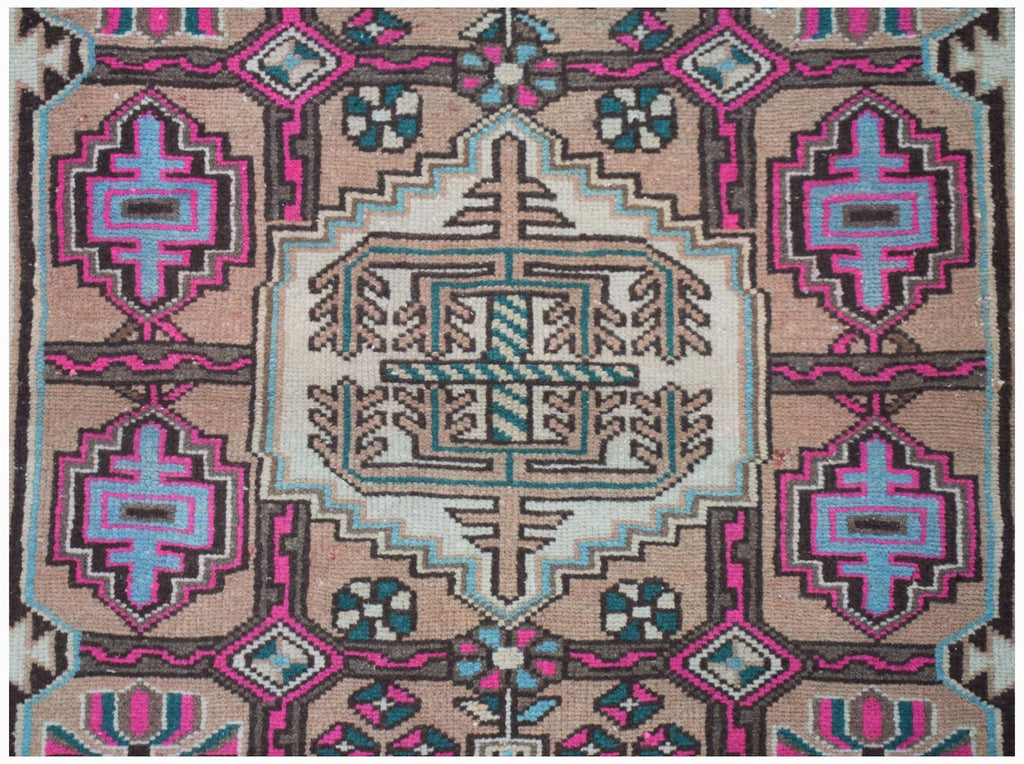 Handmade Mini Vintage Persian Rug | 124 x 76 cm | 4'1" x 2'6" - Najaf Rugs & Textile