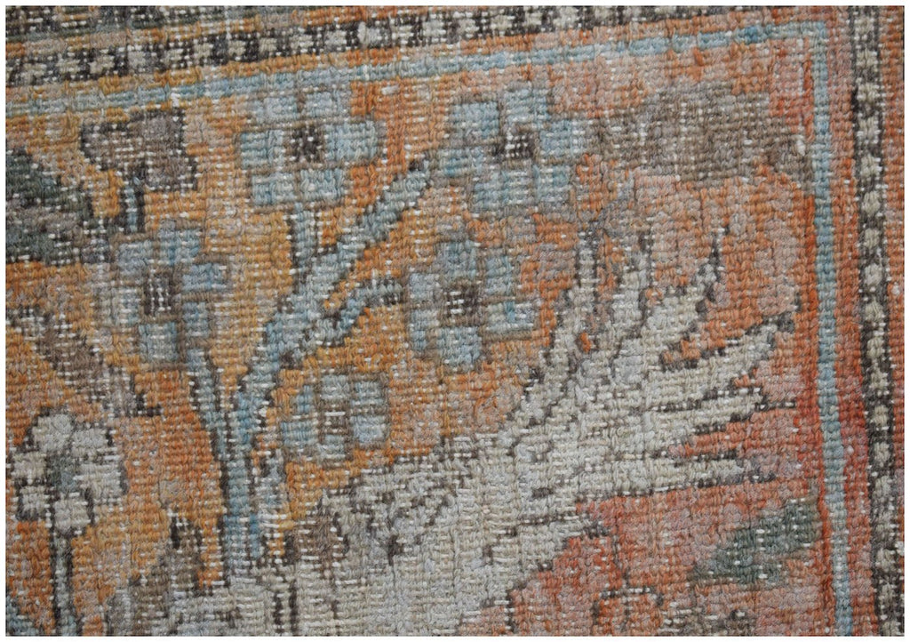 Handmade Mini Vintage Persian Rug | 126 x 86 cm | 4'2" x 2'10" - Najaf Rugs & Textile